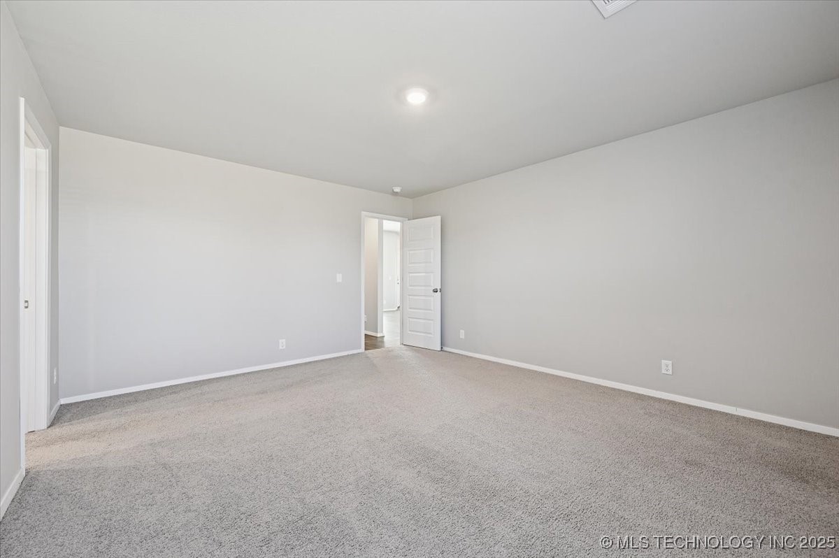 8419 E 162nd Place S Property Photo 20