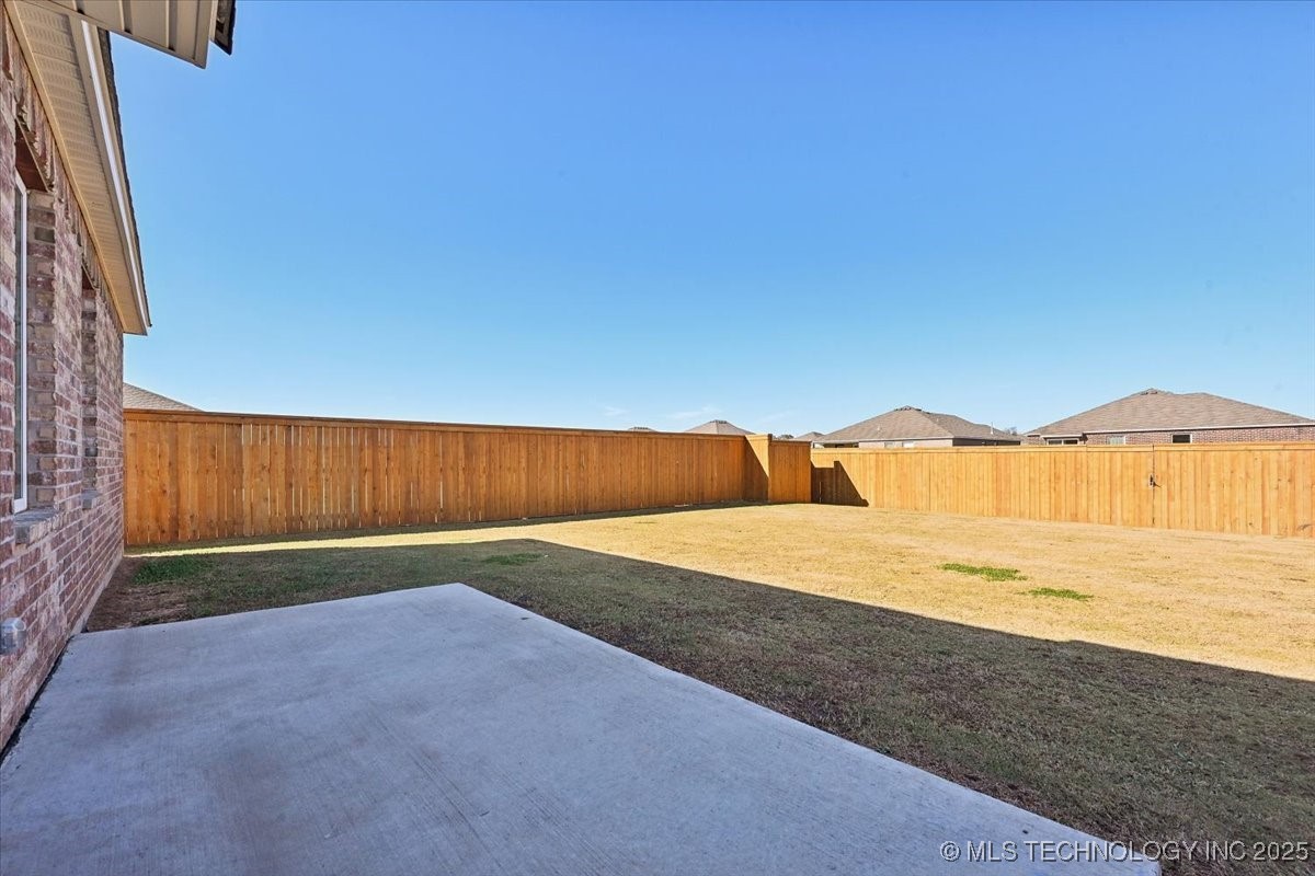 8419 E 162nd Place S Property Photo 33