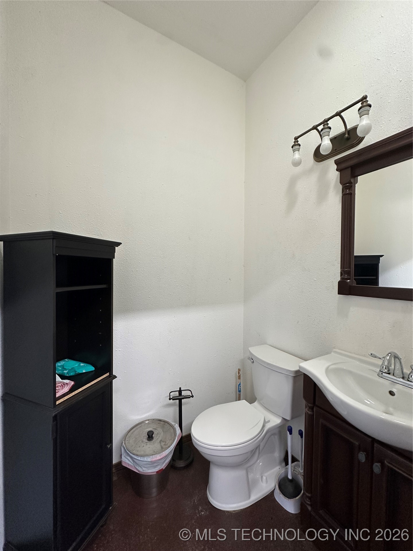 11148 State Hwy 99 Property Photo 4