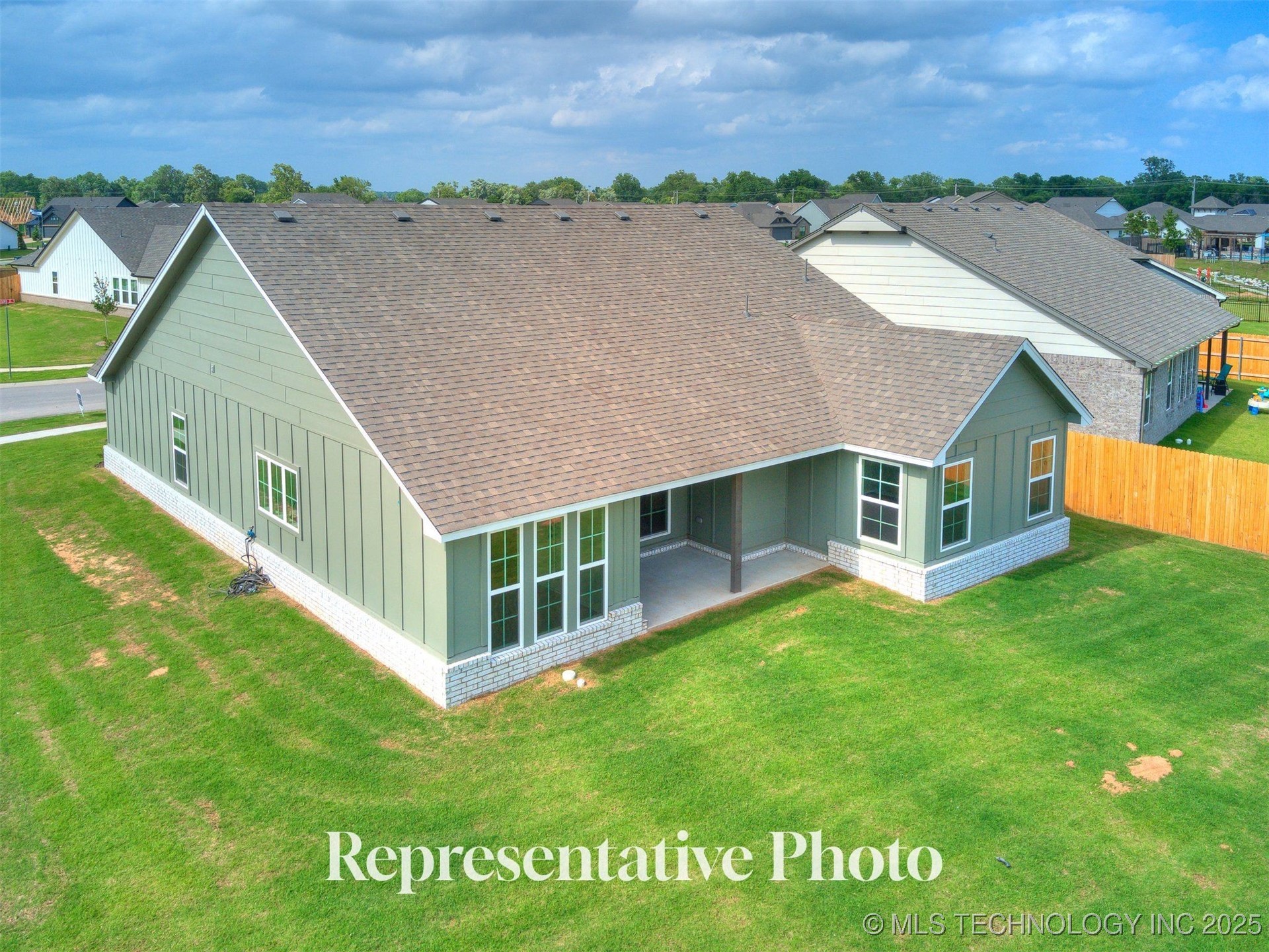 7514 E 90th Place North Property Photo 26