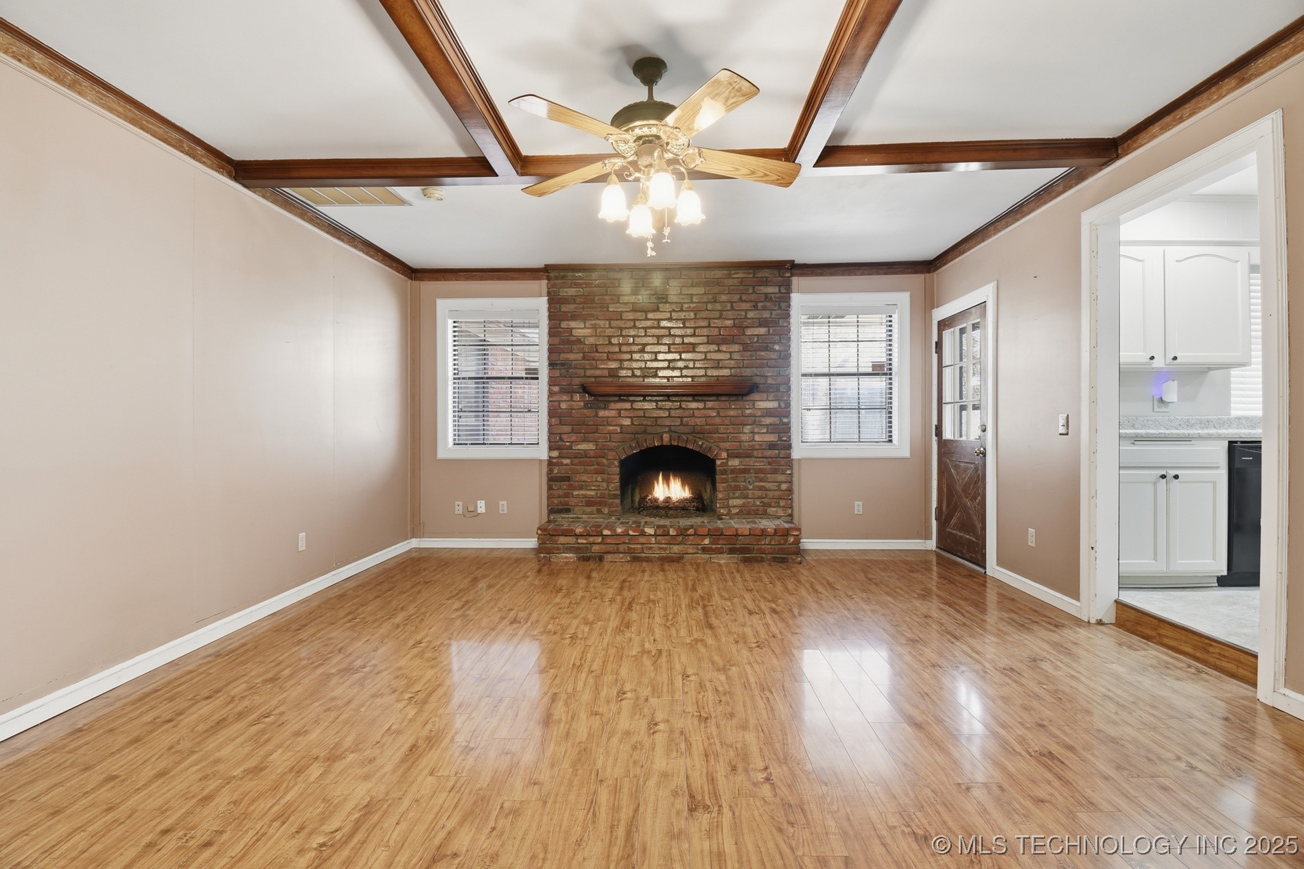 6526 S 111th East Avenue Property Photo 7