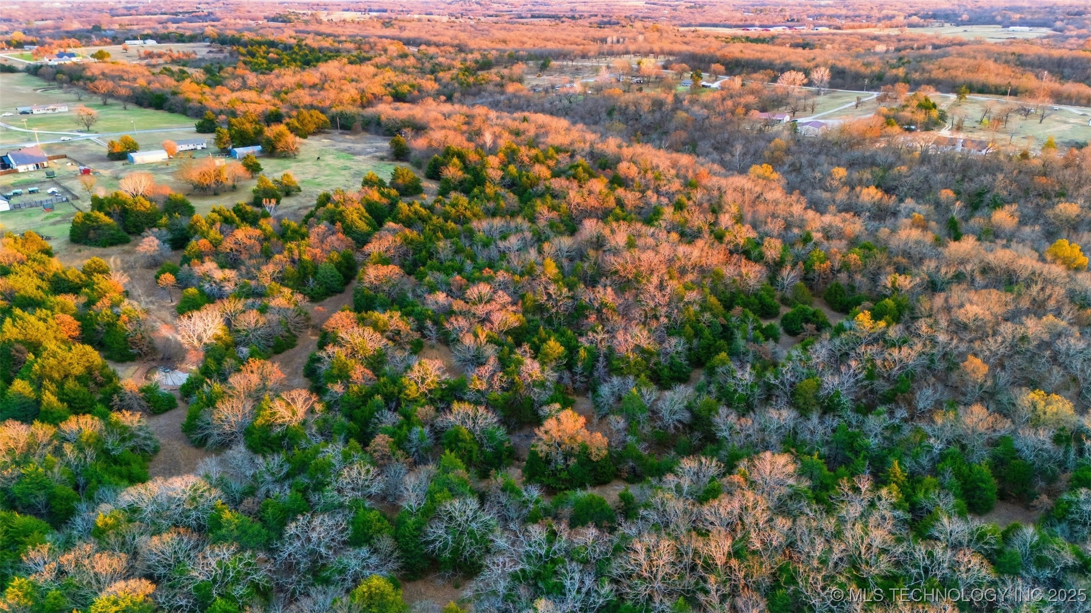 0003 County Road 3570 Property Photo 1