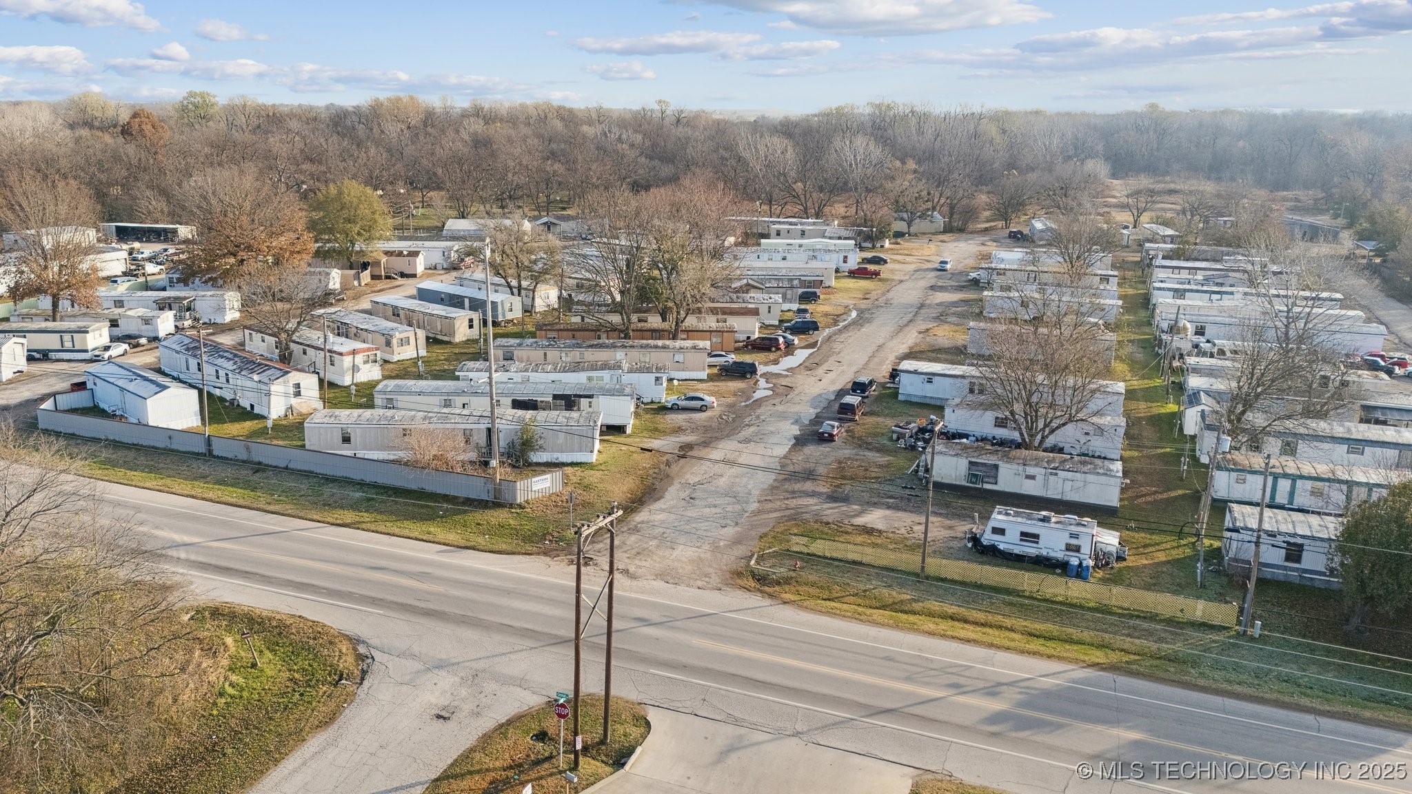 14245 N Cincinnati Avenue Property Photo 4