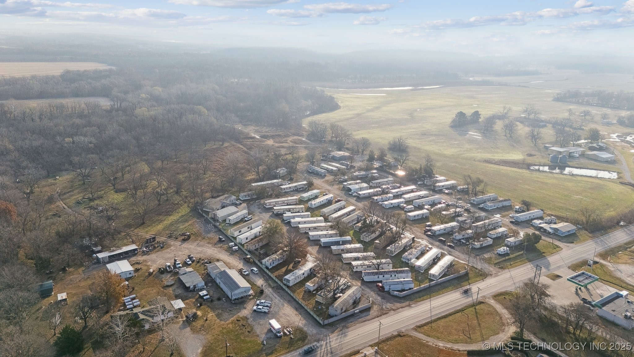 14245 N Cincinnati Avenue Property Photo 9