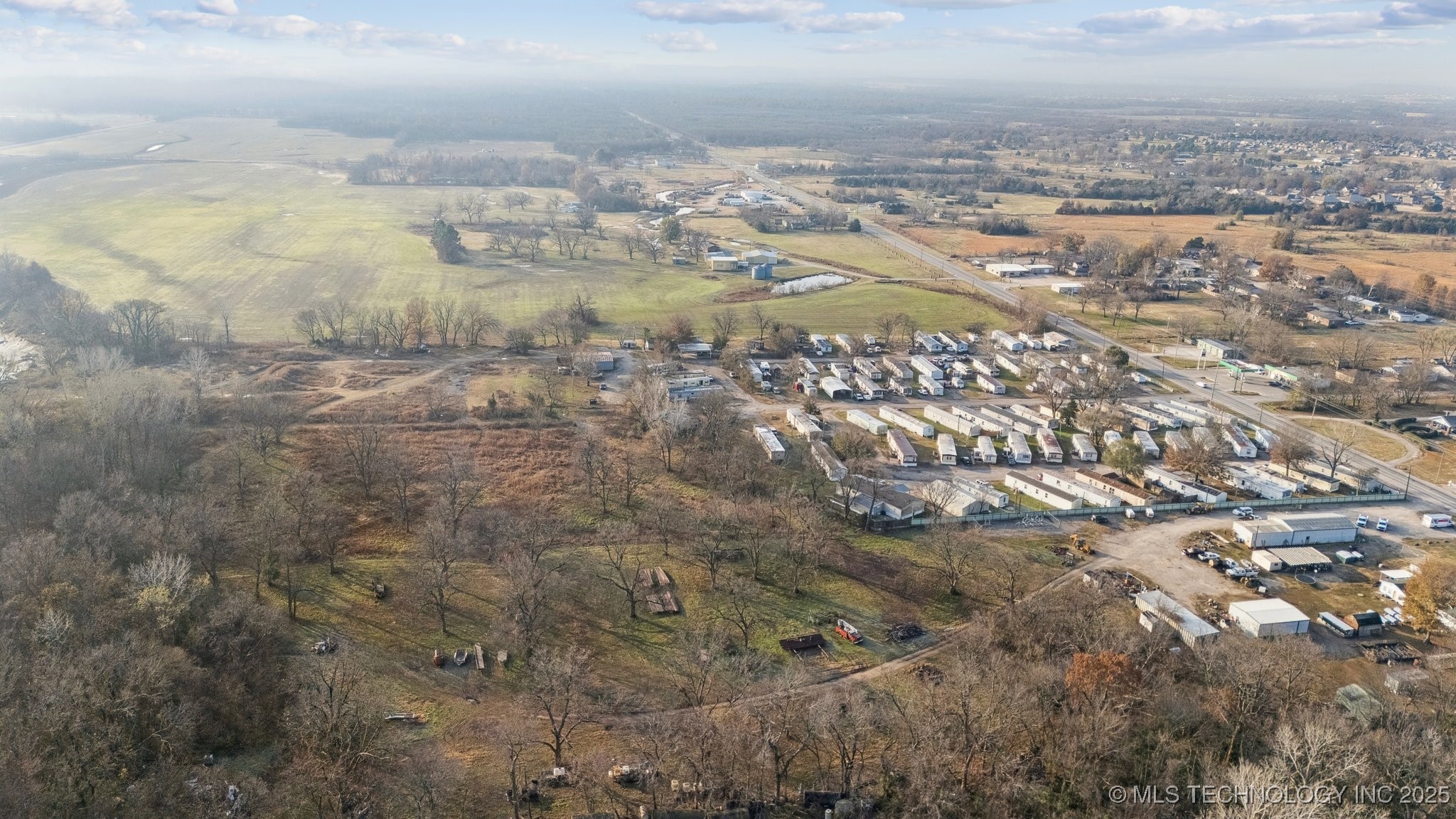 14245 N Cincinnati Avenue Property Photo 10