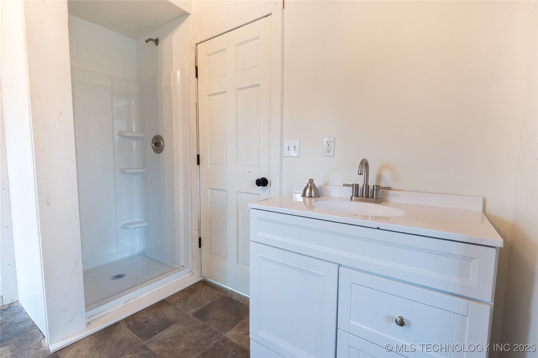 315 W Main Street Property Photo 10