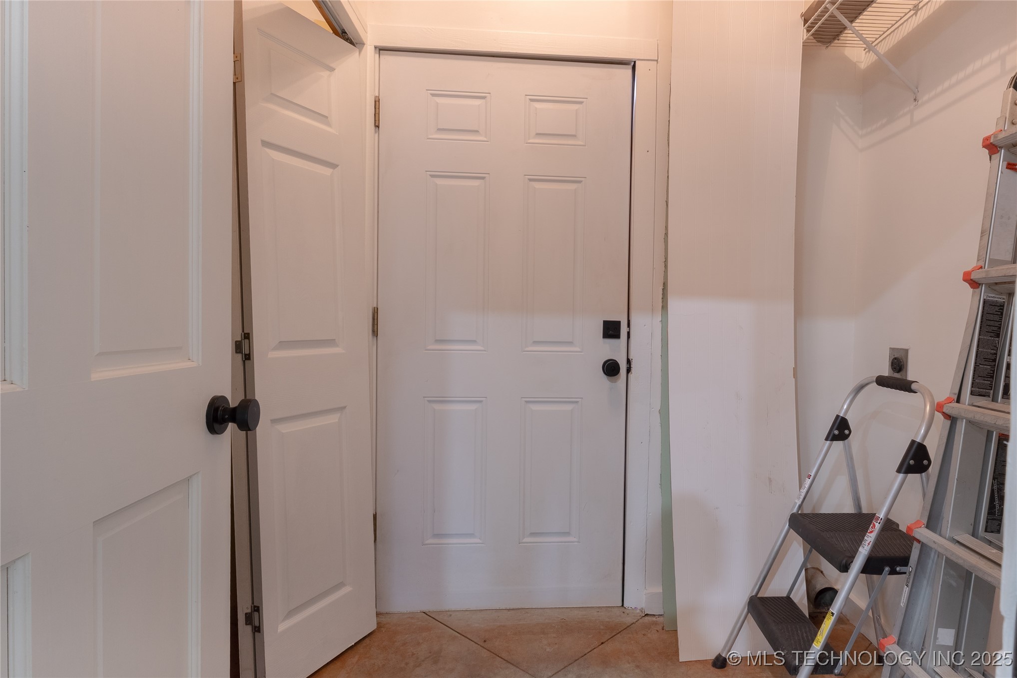 315 W Main Street Property Photo 13