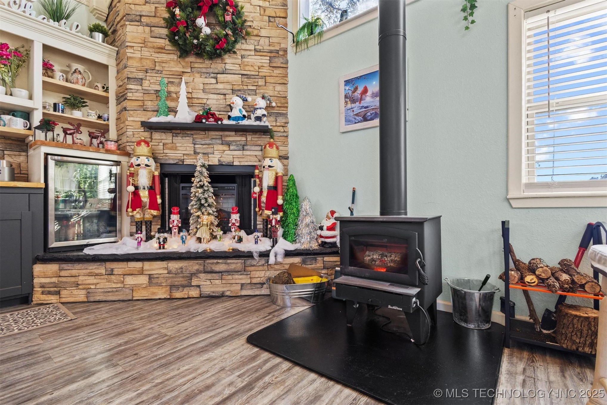 2451 E End Property Photo 18