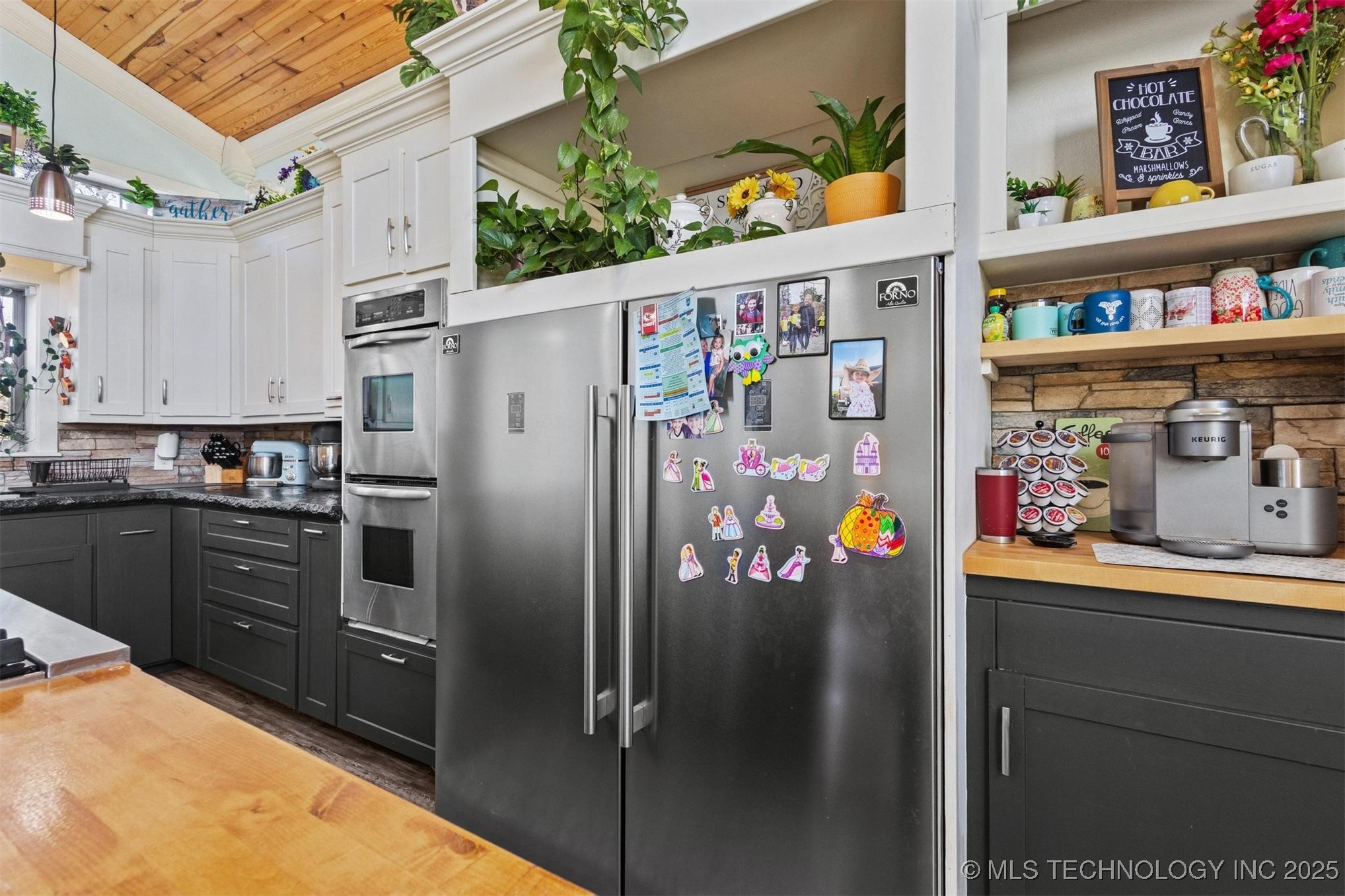 2451 E End Property Photo 23