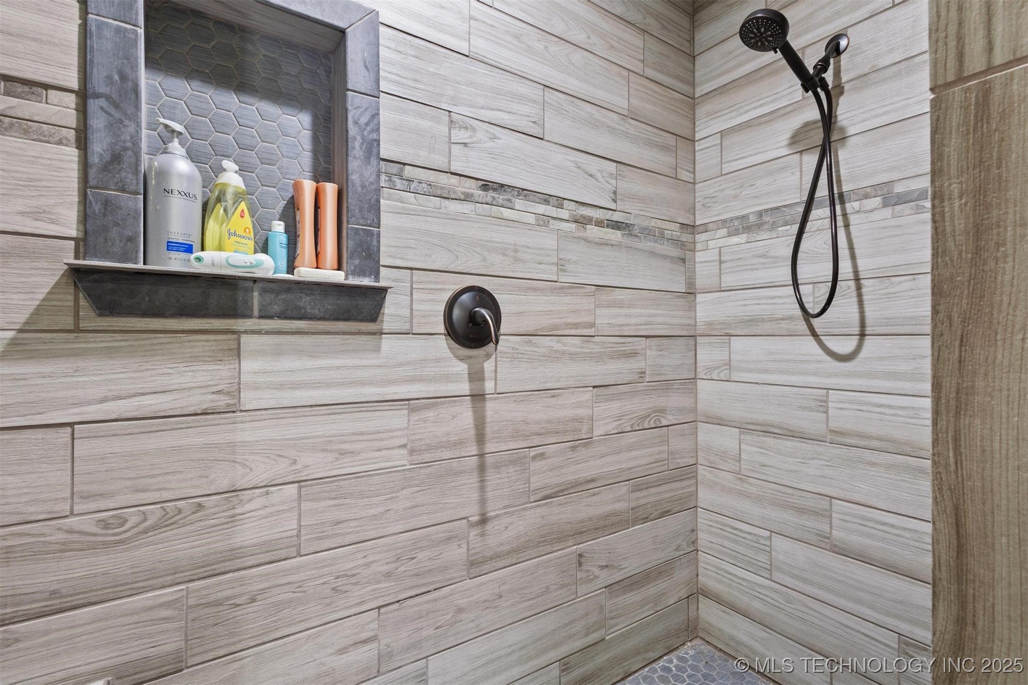 2451 E End Property Photo 30