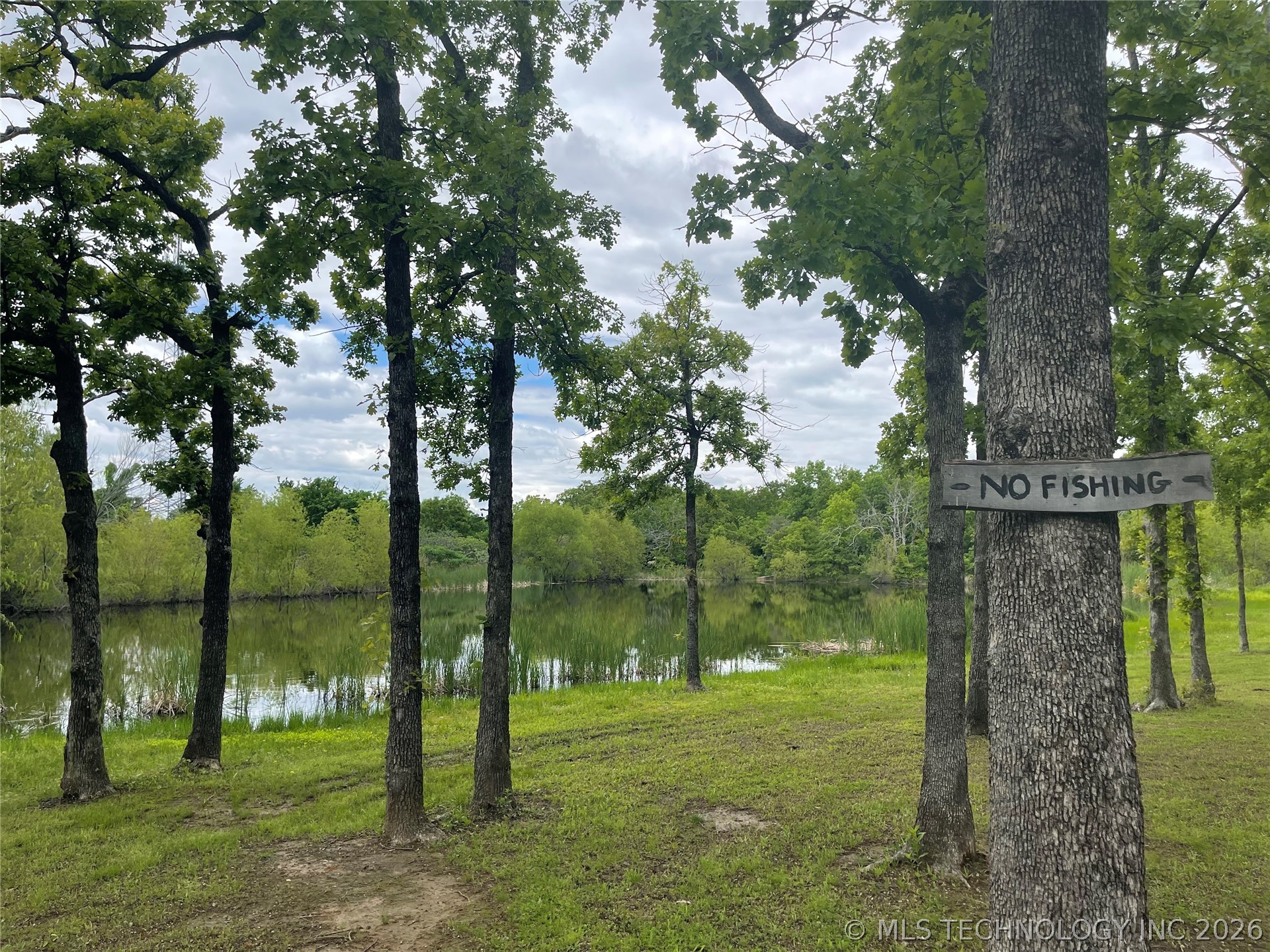 3644 Cliff Drive Property Photo 5