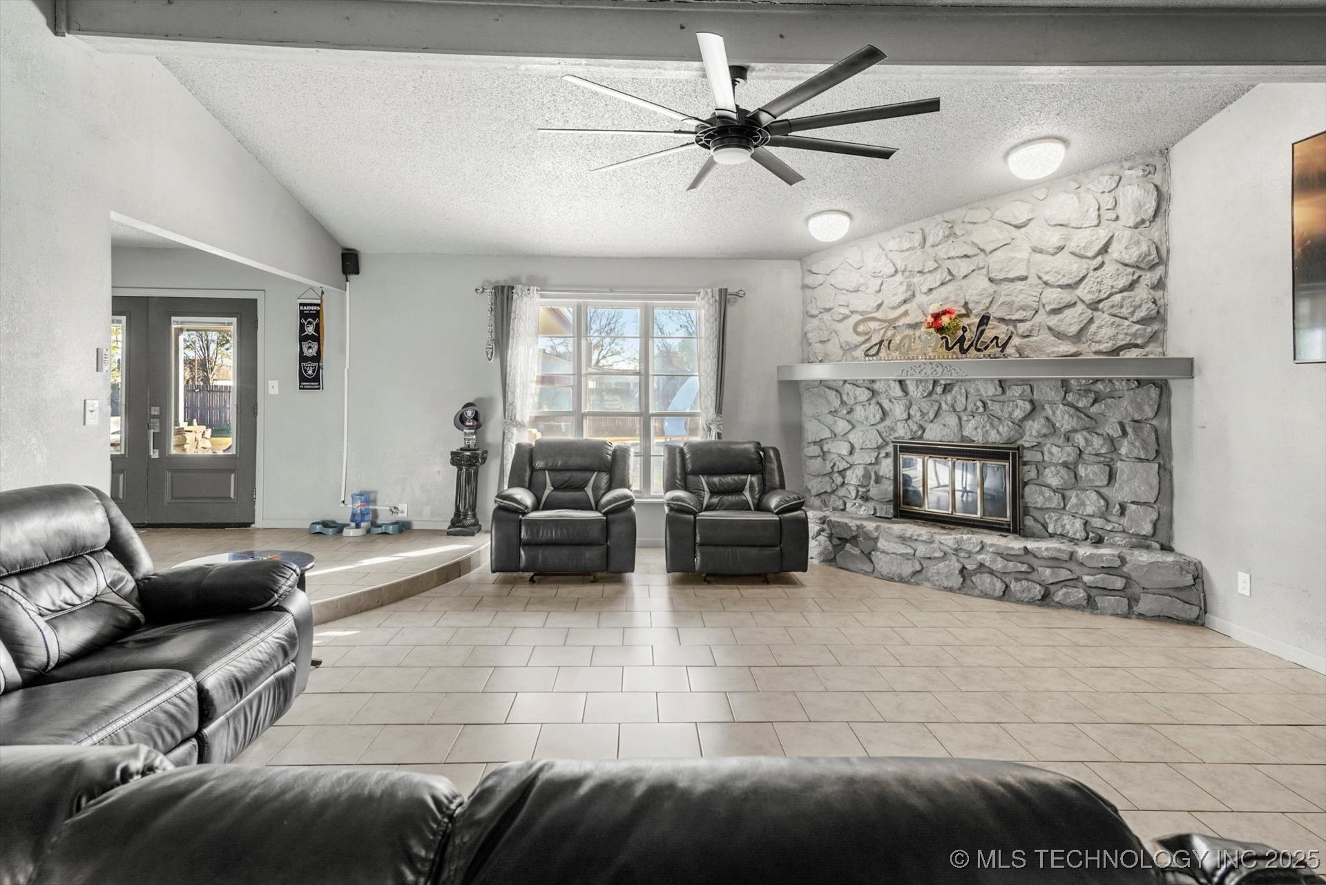 12664 E 129th Street S Property Photo 6