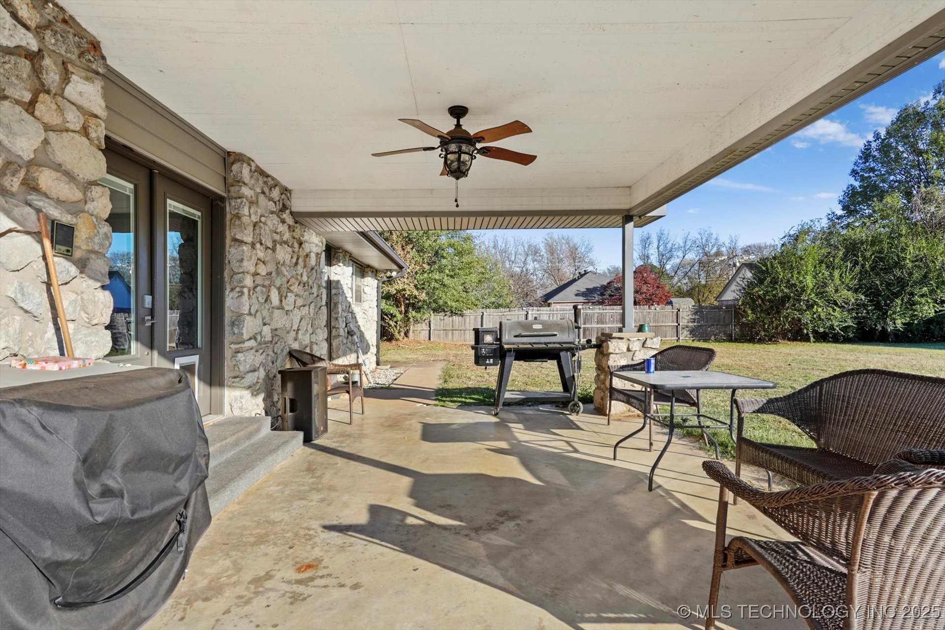 12664 E 129th Street S Property Photo 7