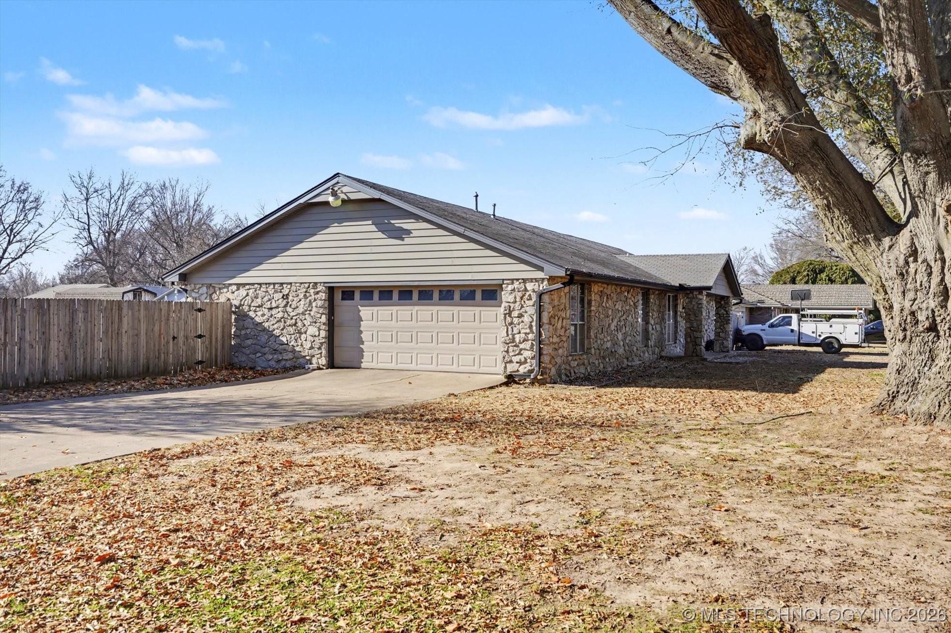 12664 E 129th Street S Property Photo 10