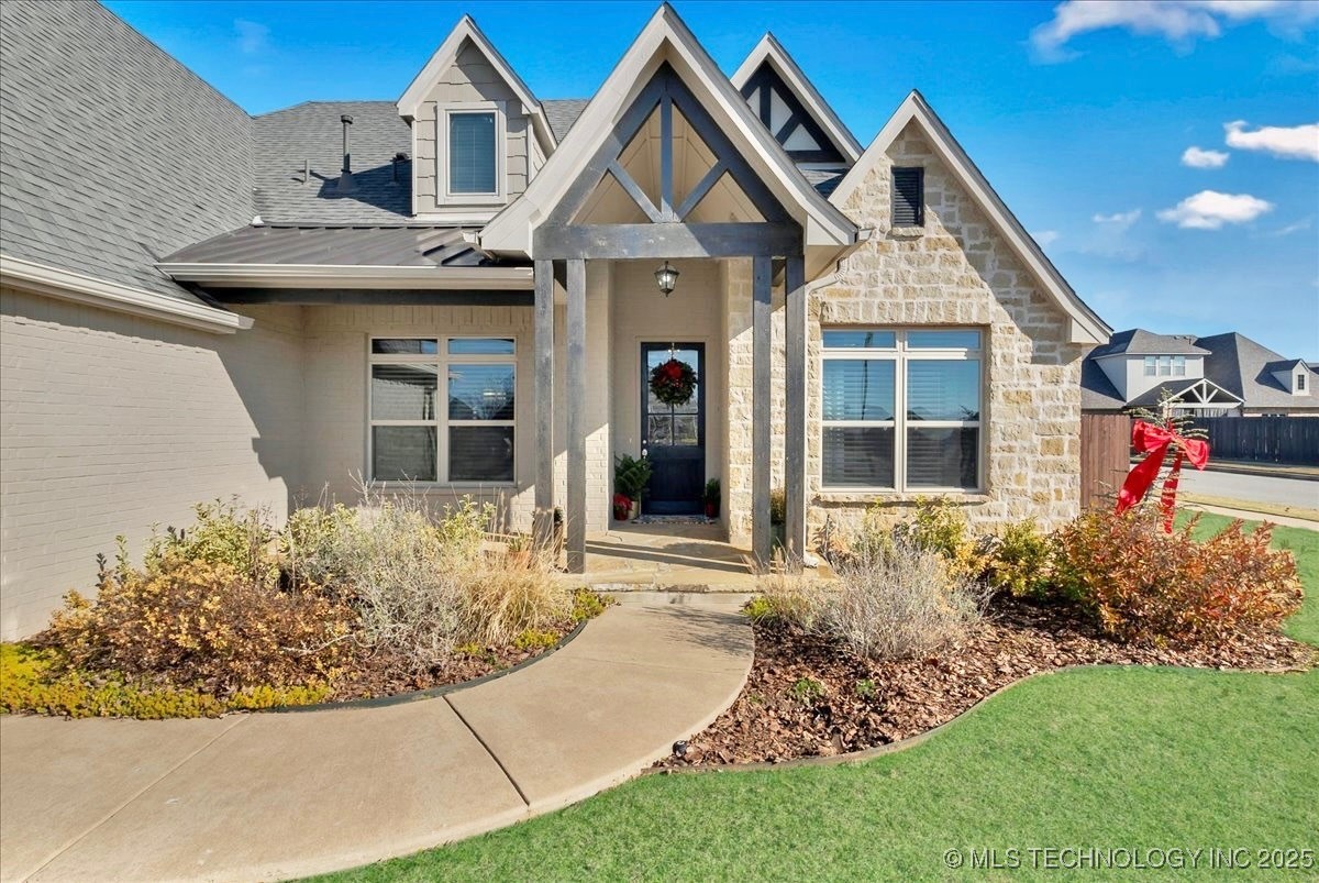 201 W 128th Place S Property Photo 4