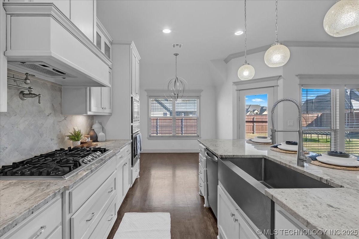 201 W 128th Place S Property Photo 25