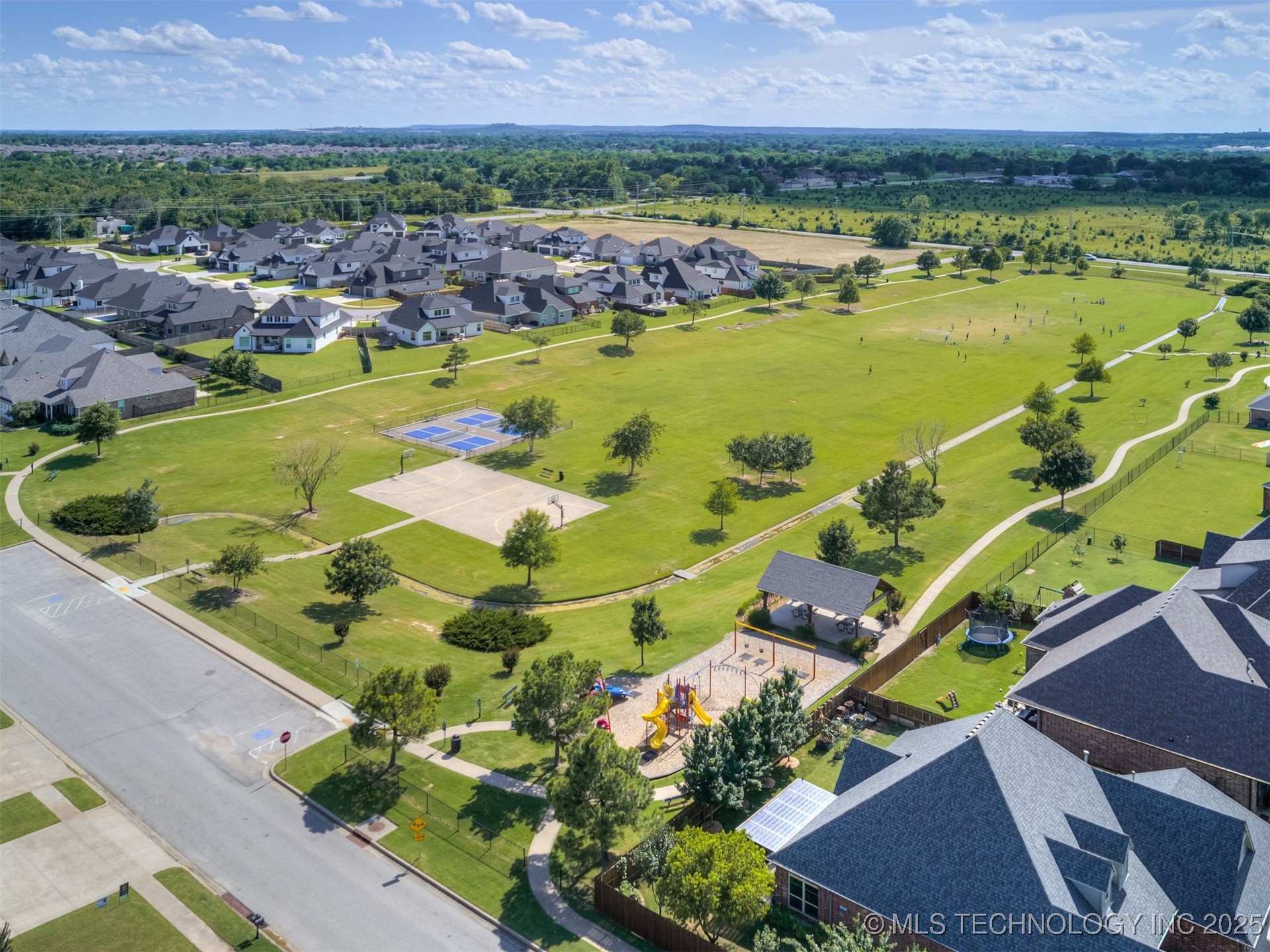 201 W 128th Place S Property Photo 64