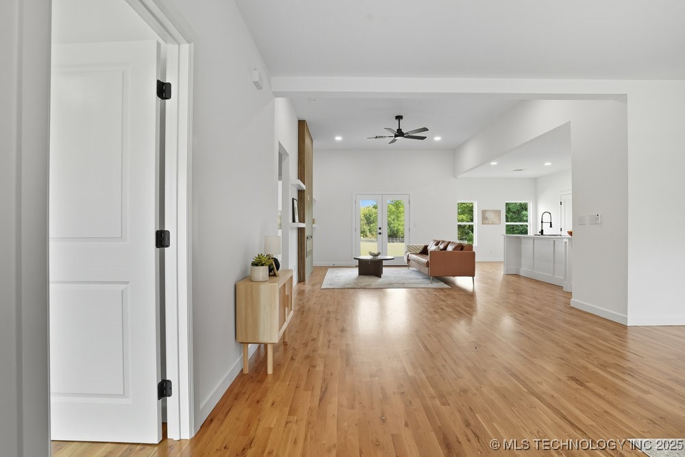 16103 E Oklahoma Street Property Photo 4