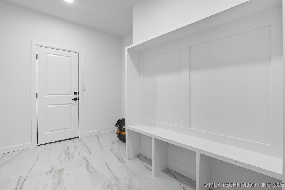 16103 E Oklahoma Street Property Photo 15