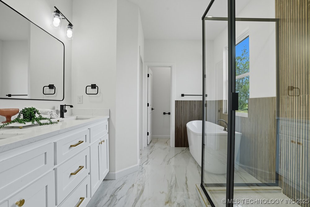 16103 E Oklahoma Street Property Photo 25