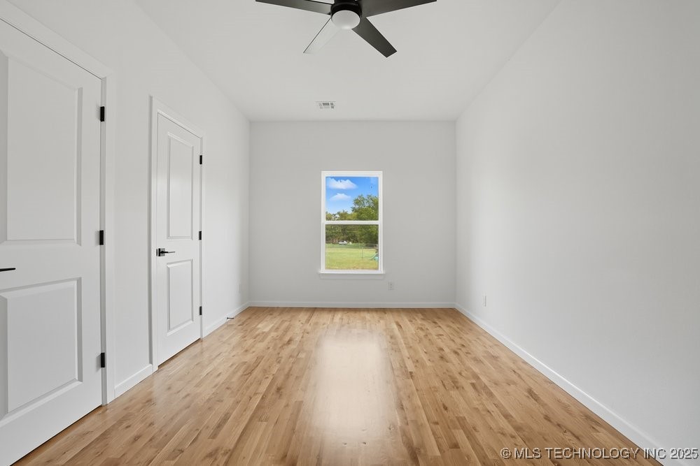 16103 E Oklahoma Street Property Photo 32