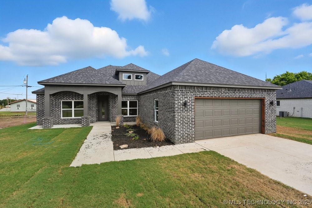 16103 E Oklahoma Street Property Photo 35