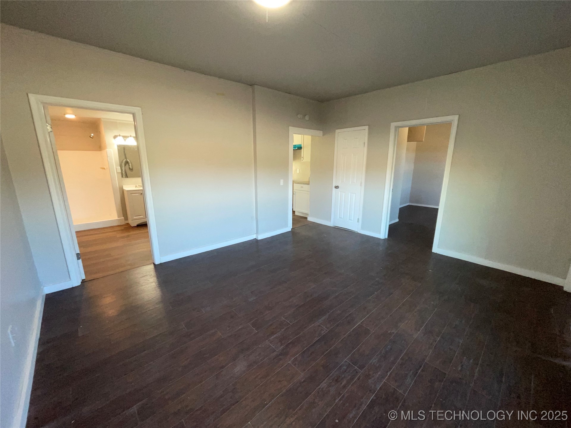 540 S 40th Avenue W Property Photo 14