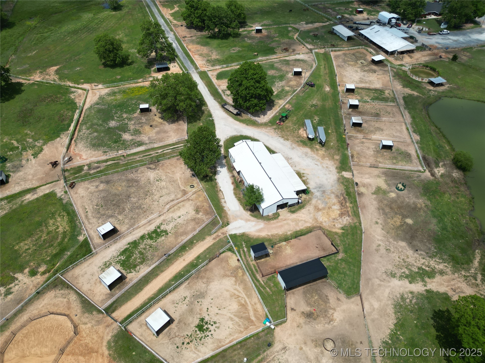 10815 State Hwy 19 Property Photo 3