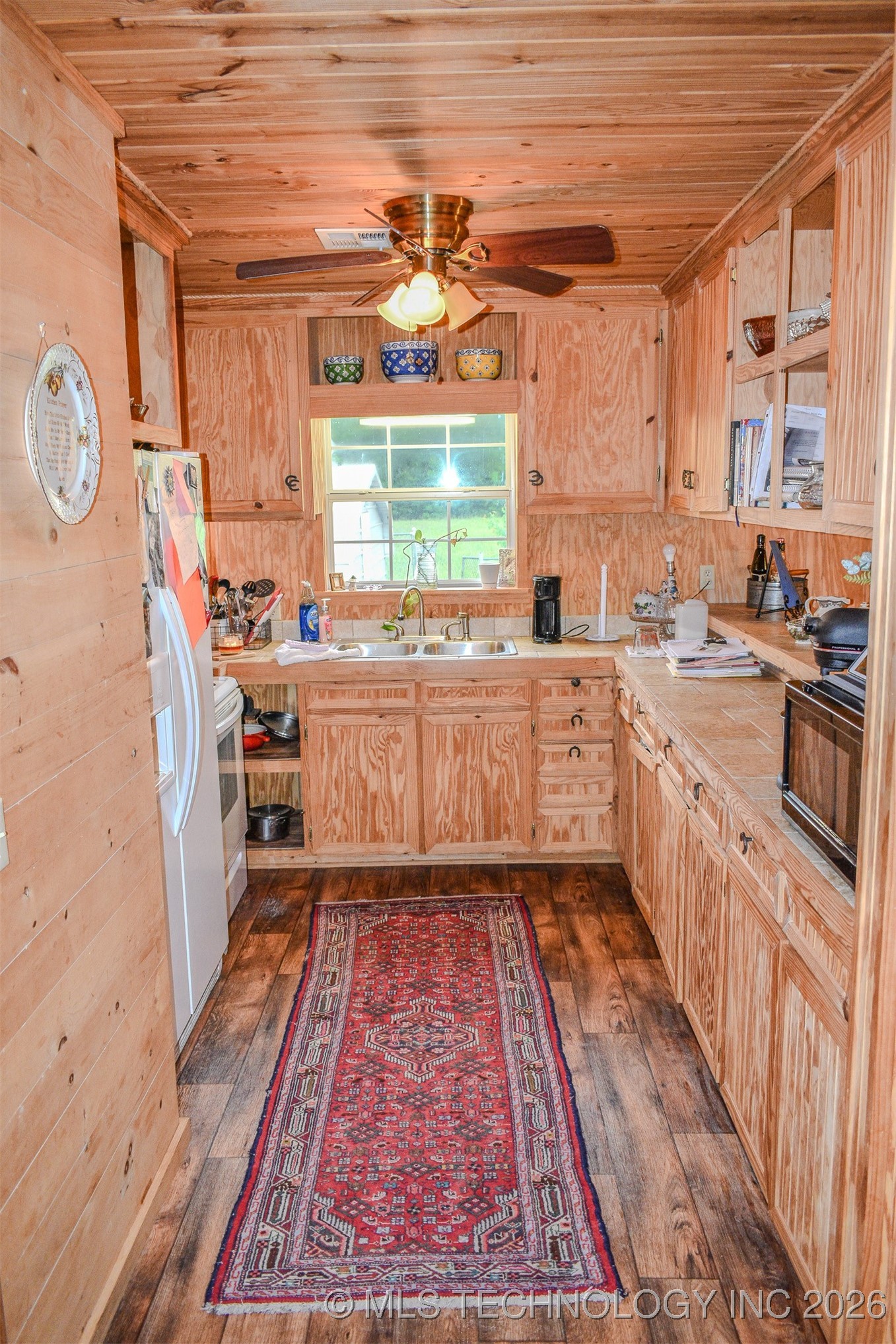 919 N 4210 Road Property Photo 6