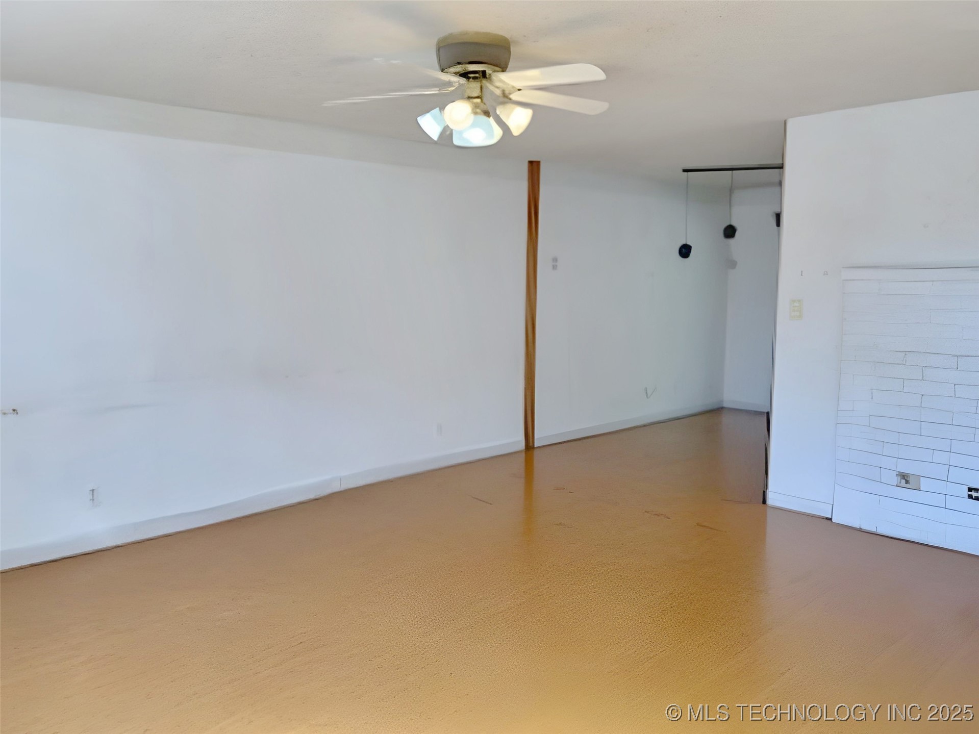 319 B Sw Property Photo 10