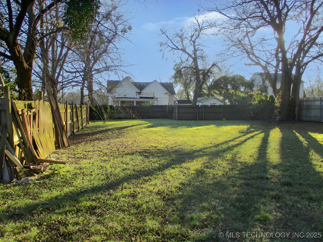 319 B Sw Property Photo 11