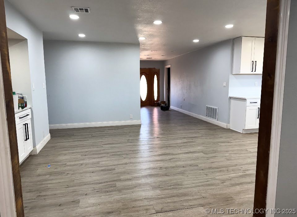 500 E Iowa Property Photo 12