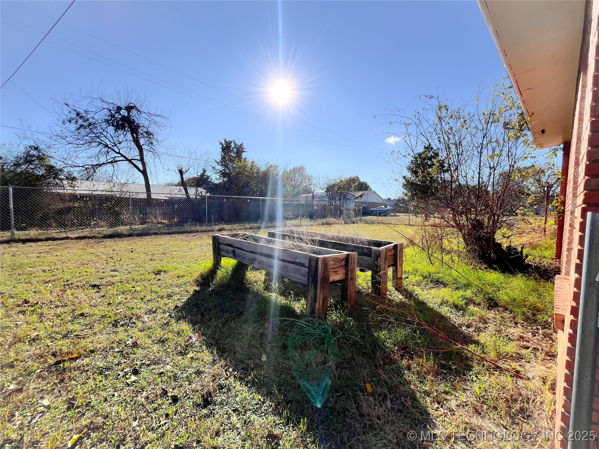 500 E Iowa Property Photo 33