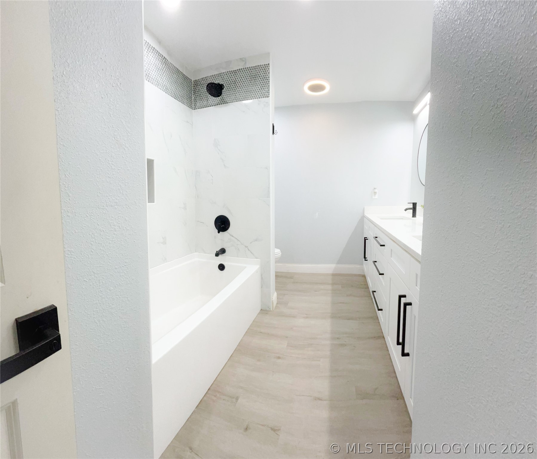 500 E Iowa Property Photo 45