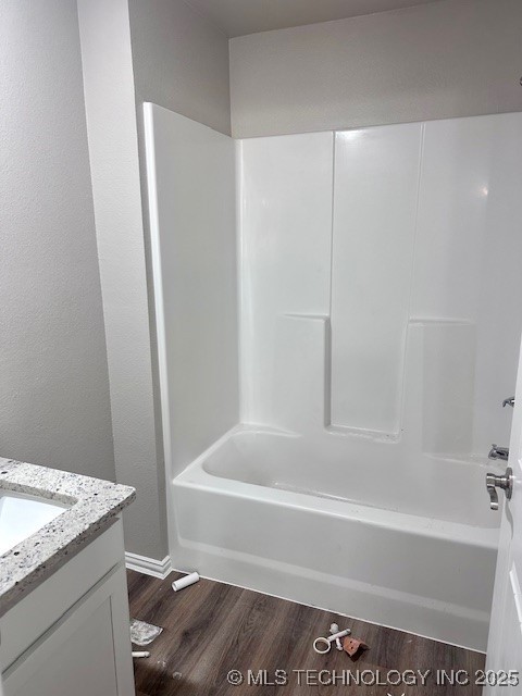 1654 W Woodcraft Road Property Photo 8