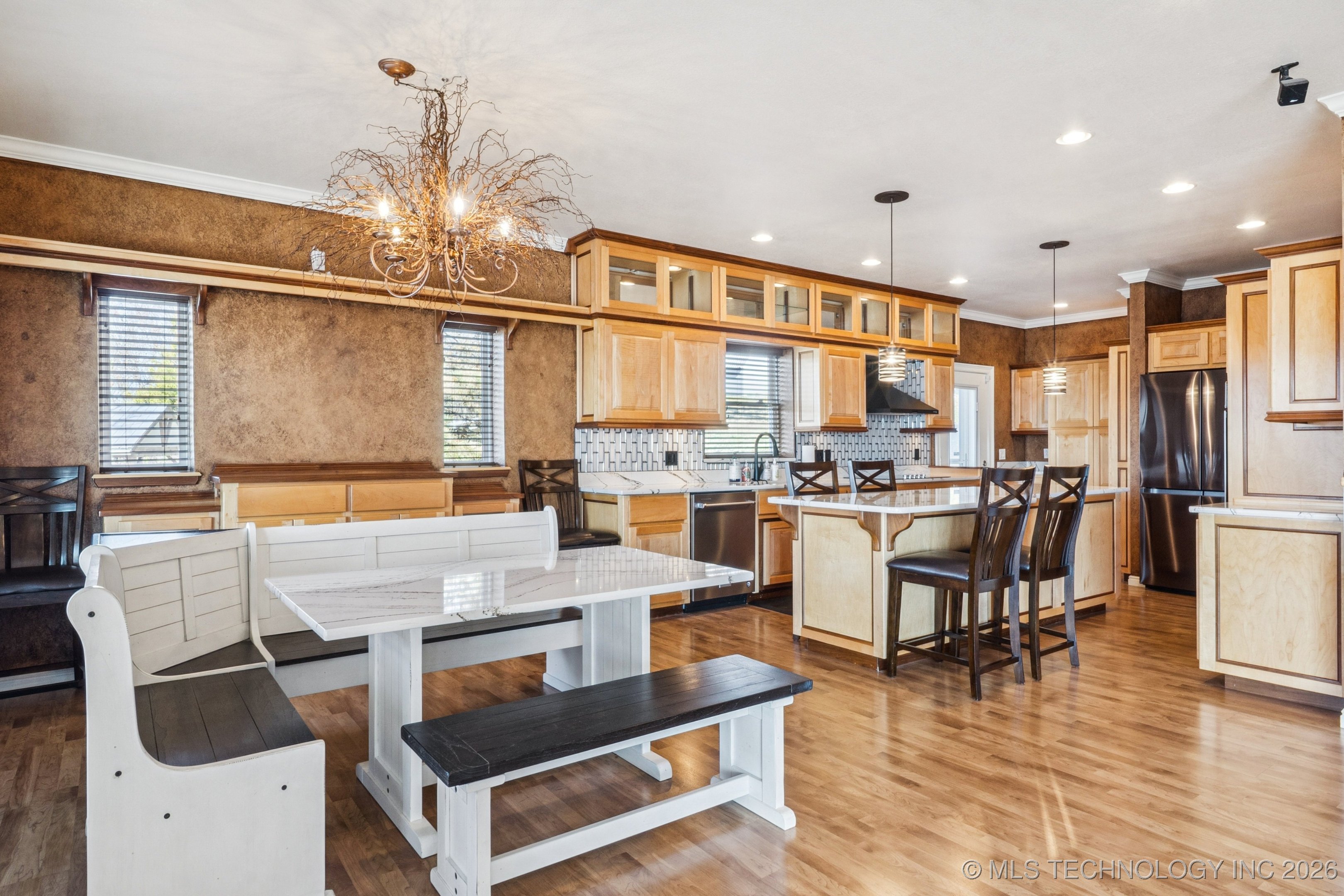 62194 E 246 Property Photo 18