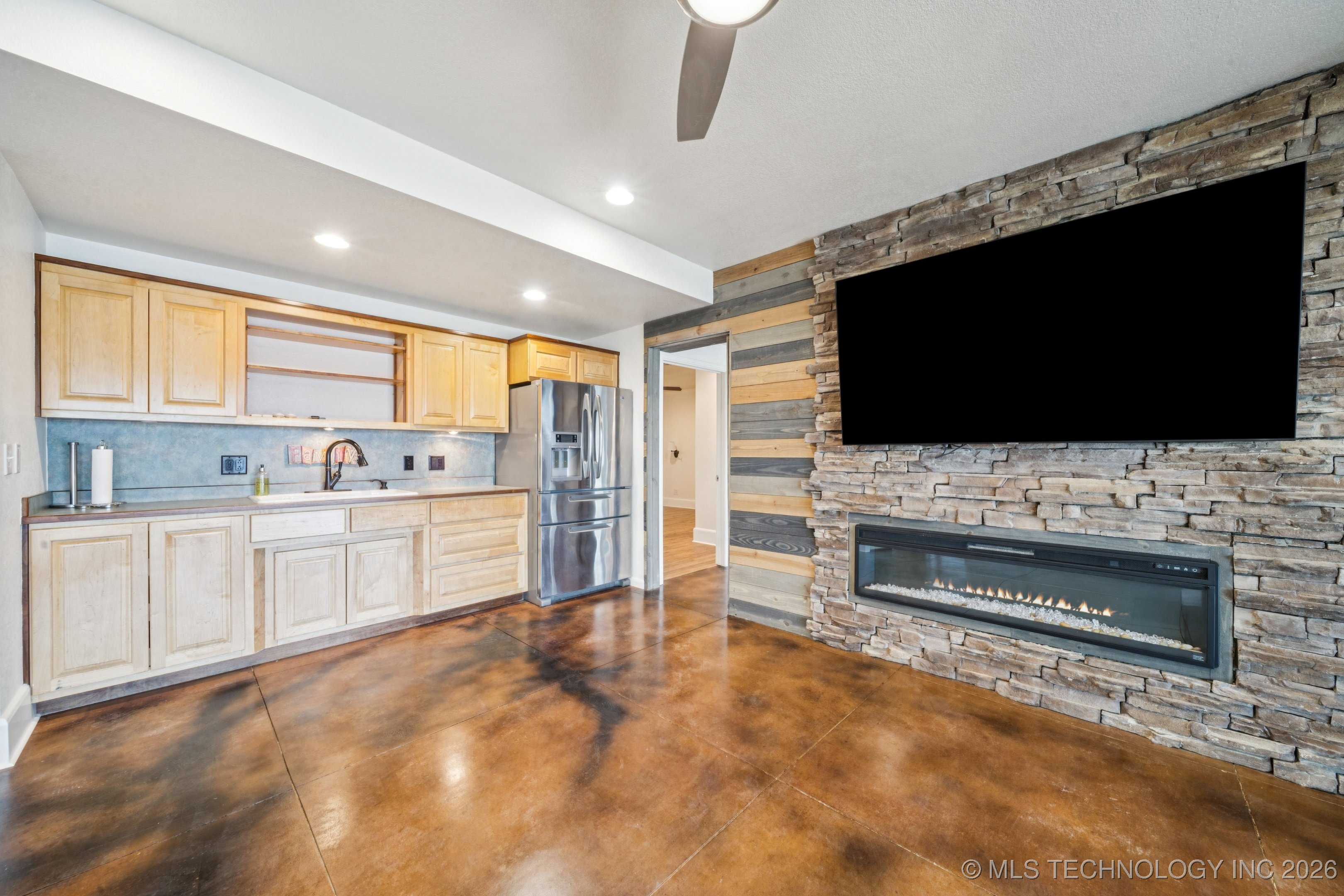 62194 E 246 Property Photo 38