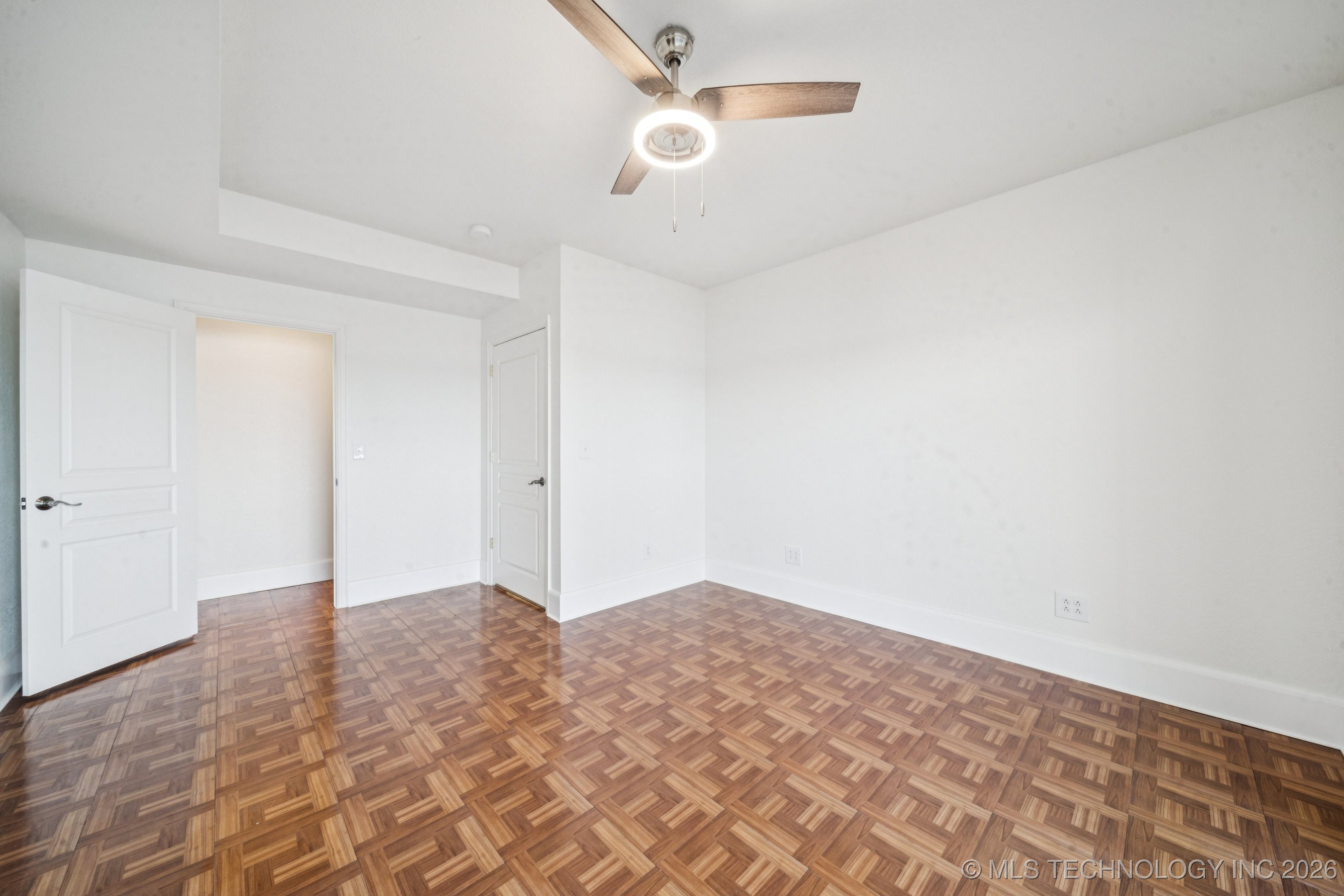 62194 E 246 Property Photo 49