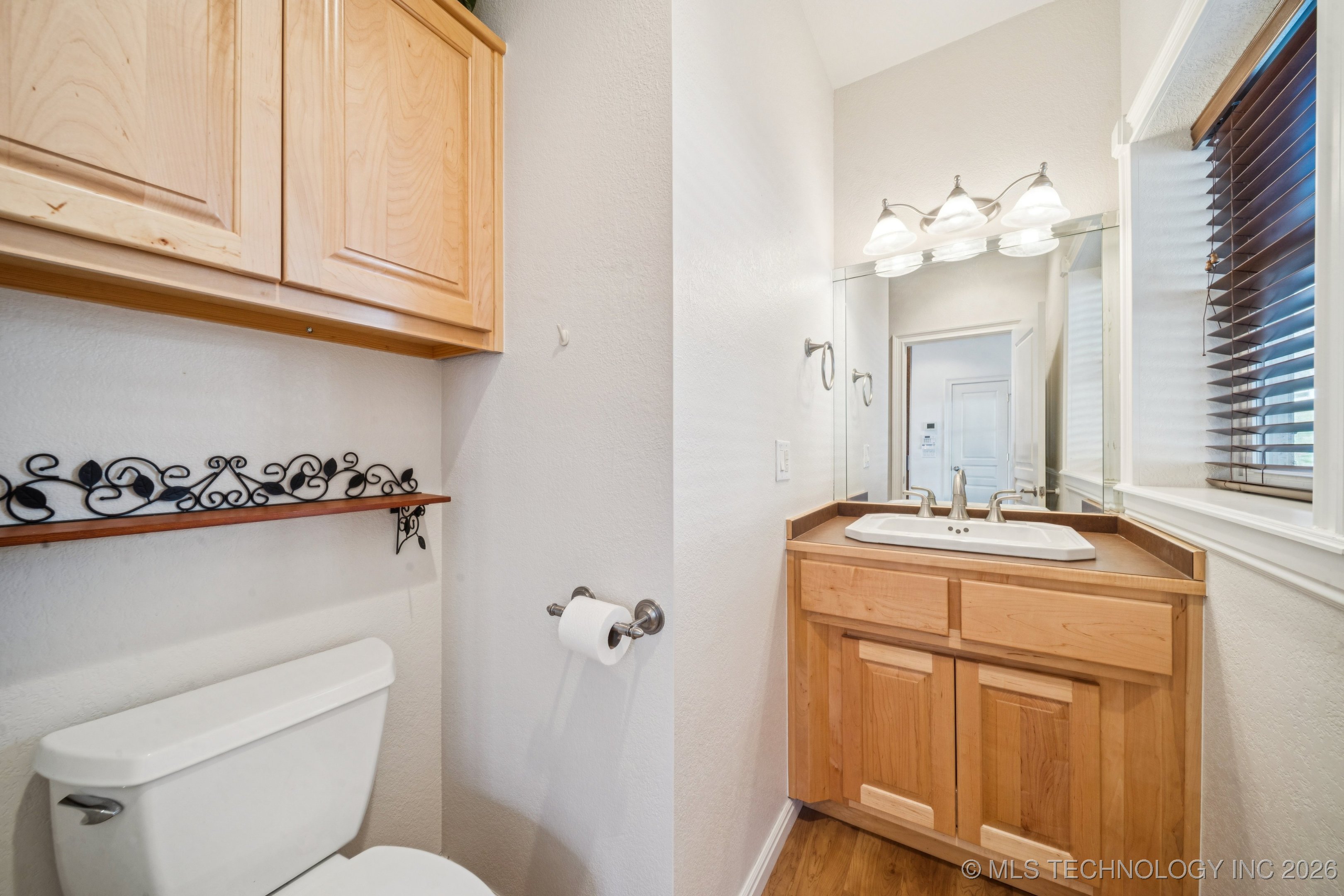 62194 E 246 Property Photo 54