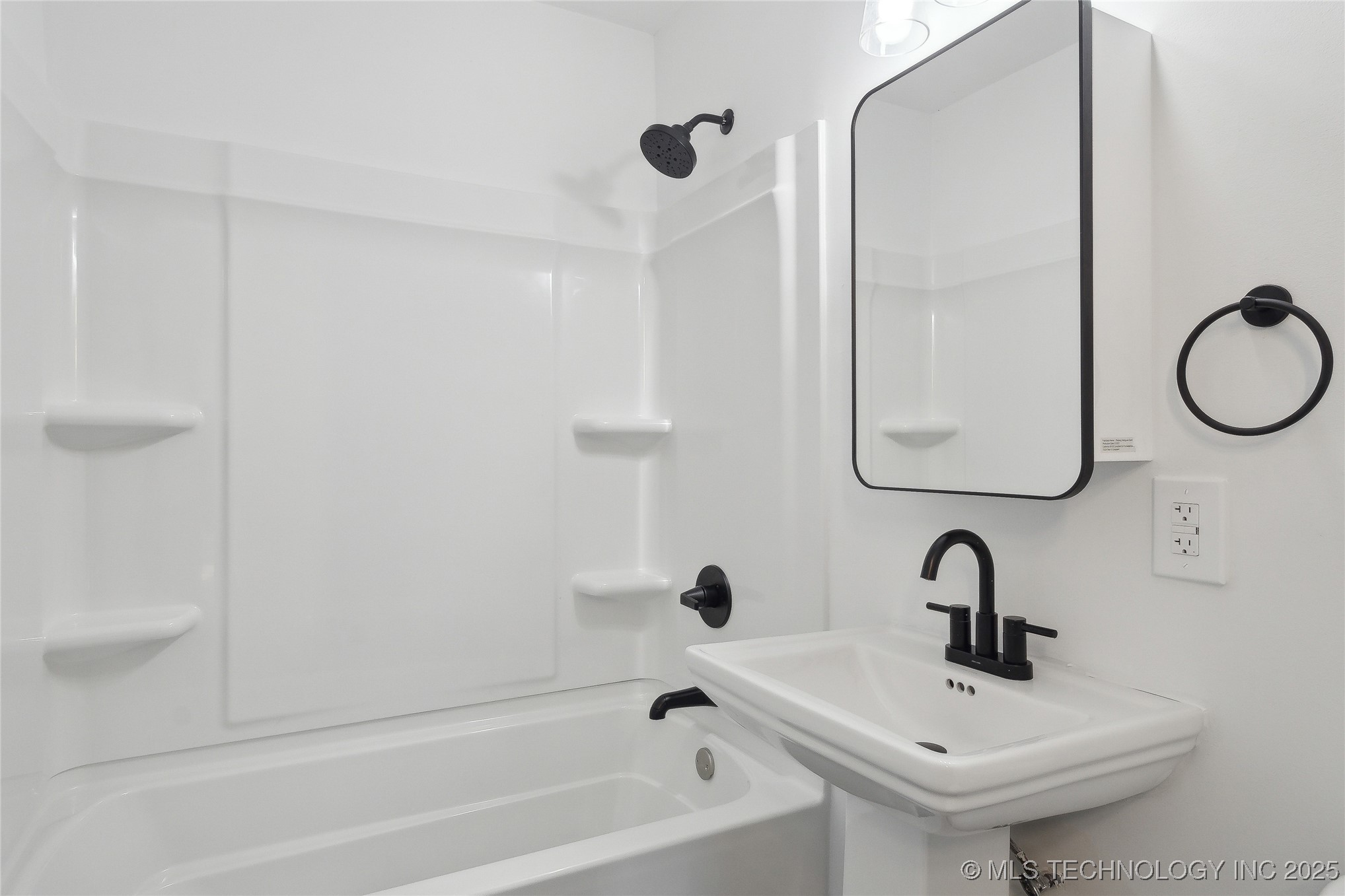 1137 N Oklahoma Avenue Property Photo 24