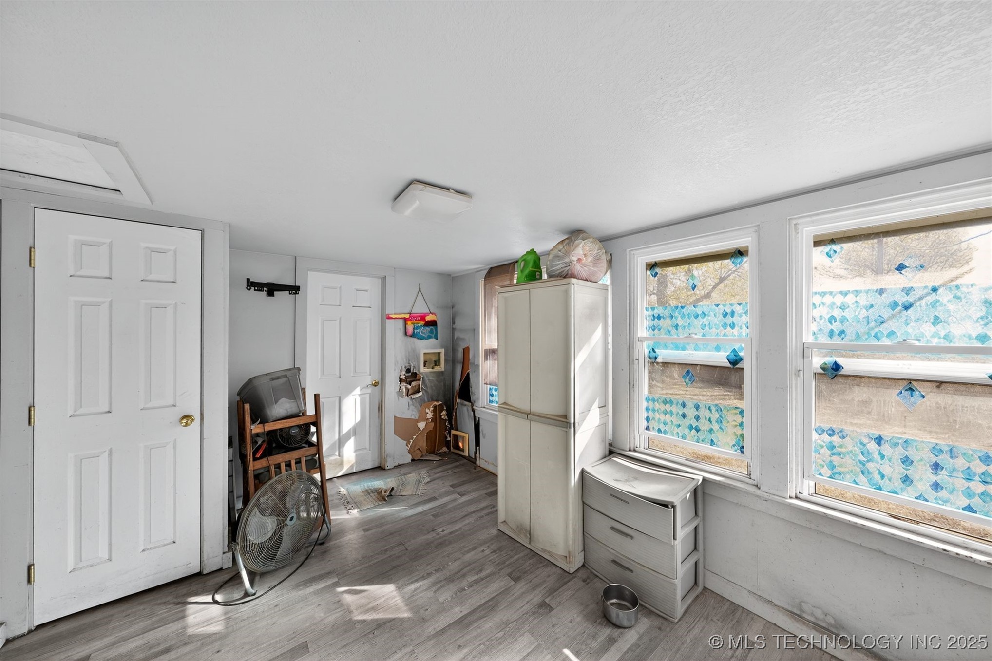 1128 E Arch Avenue Property Photo 15