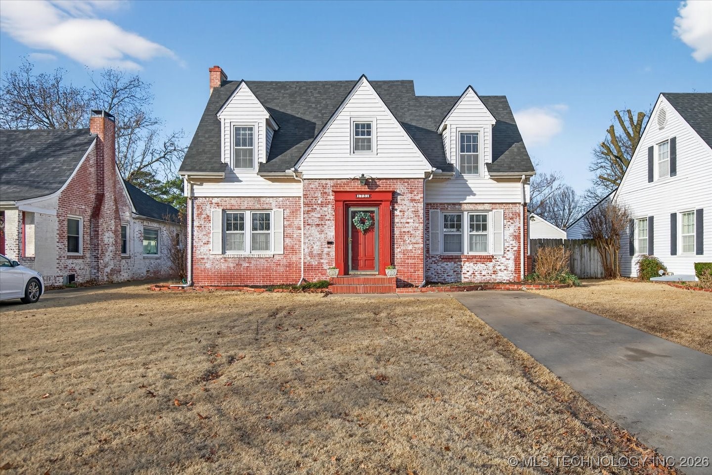 1731 S Johnstone Avenue Property Photo 1