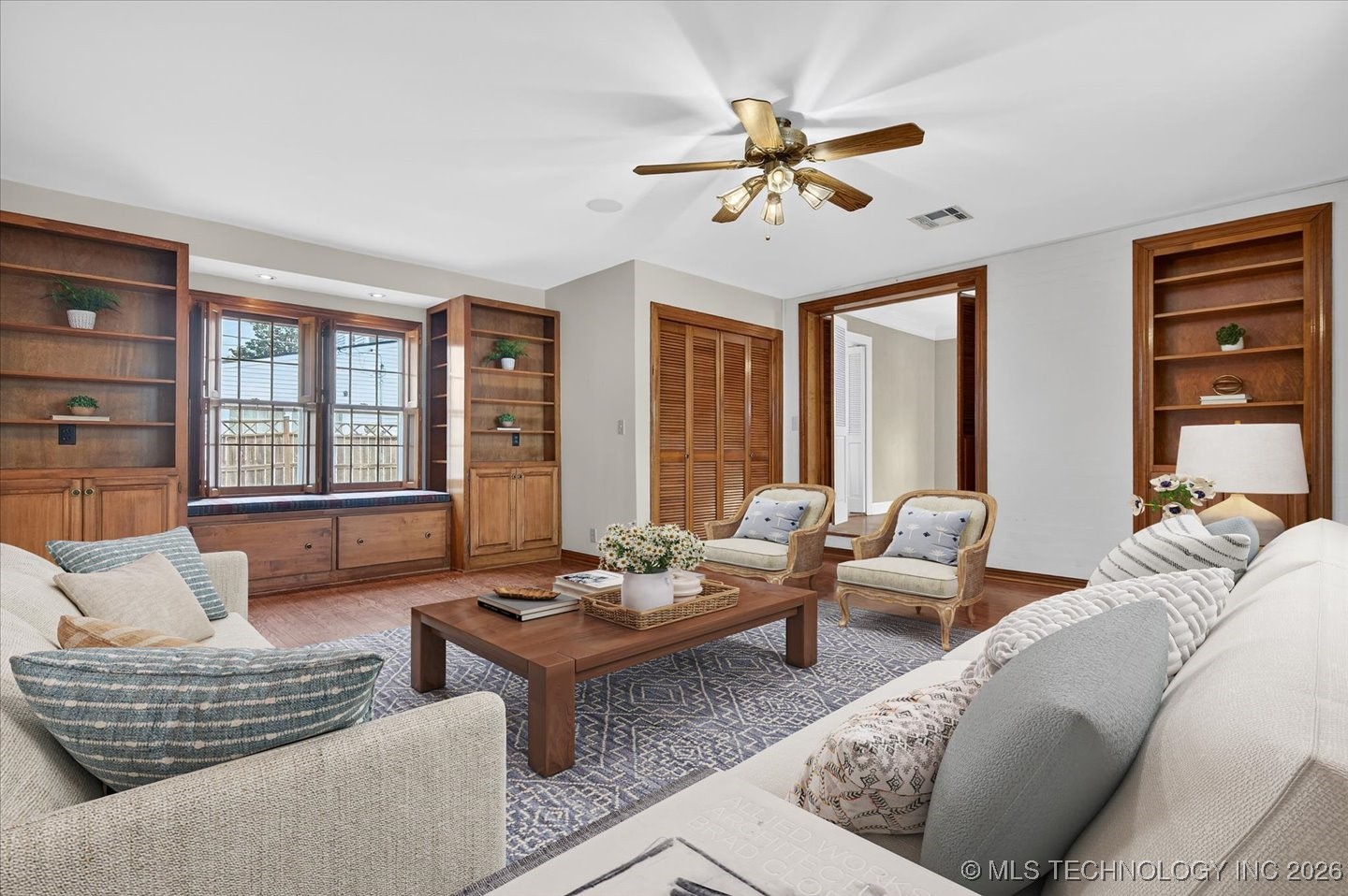 1731 S Johnstone Avenue Property Photo 3