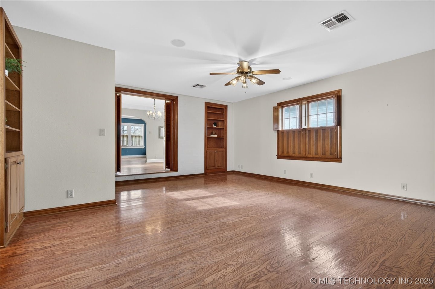 1731 S Johnstone Avenue Property Photo 6