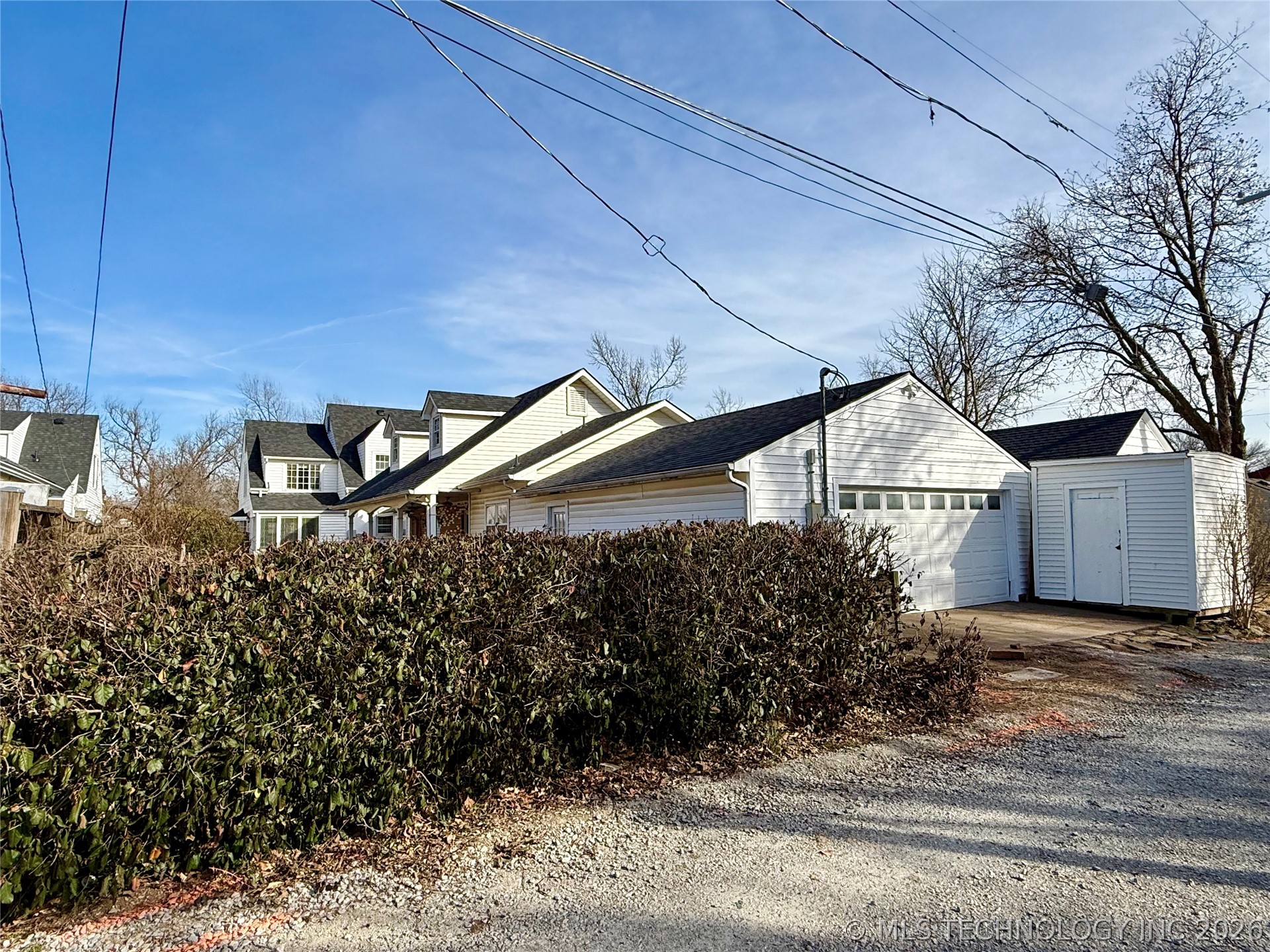 1731 S Johnstone Avenue Property Photo 45