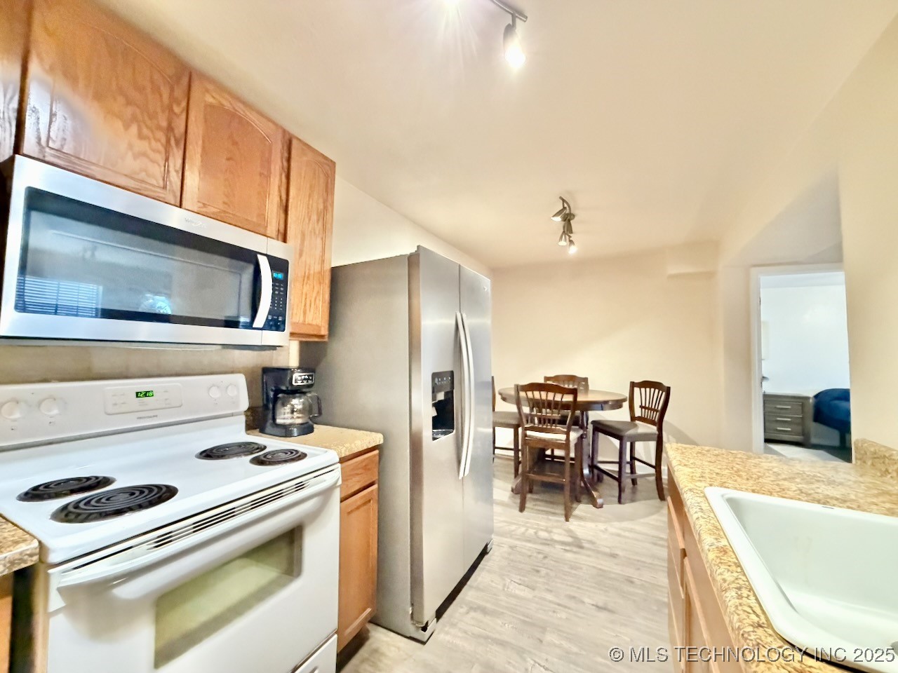 6363 S 80th East Avenue 10c Property Photo 14