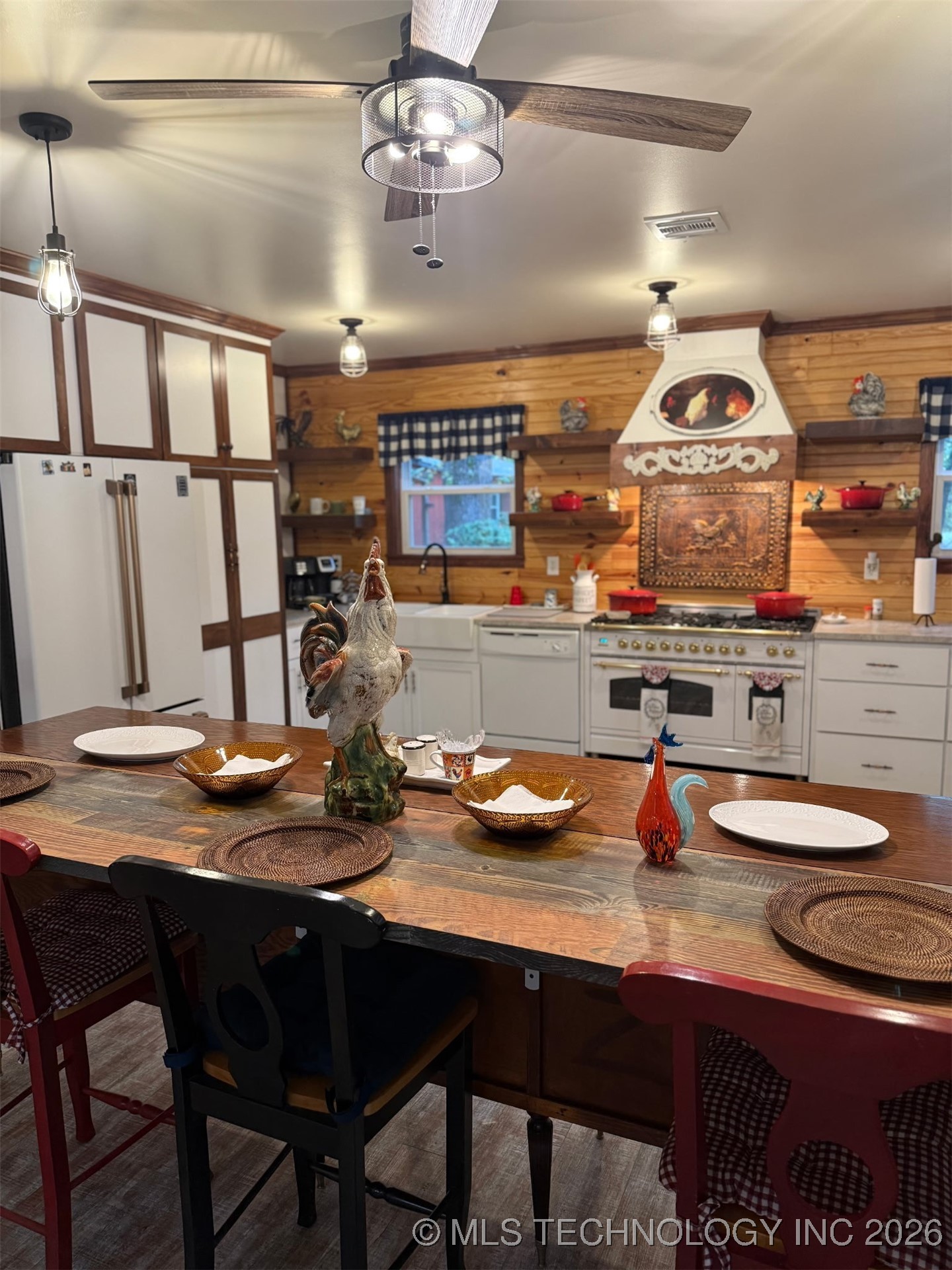 5969 E 620 Property Photo 7