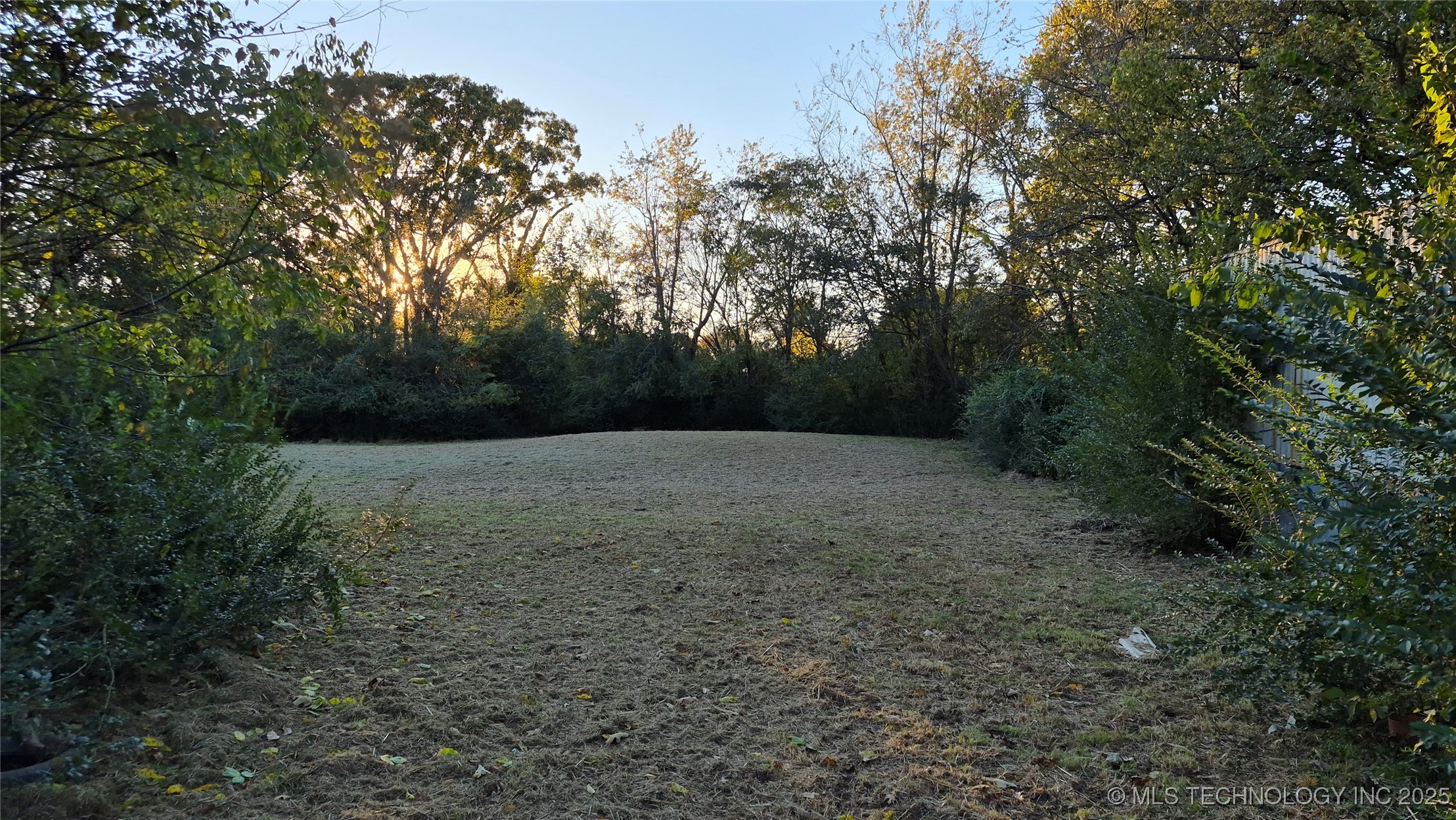 803 N 5th Property Photo 1