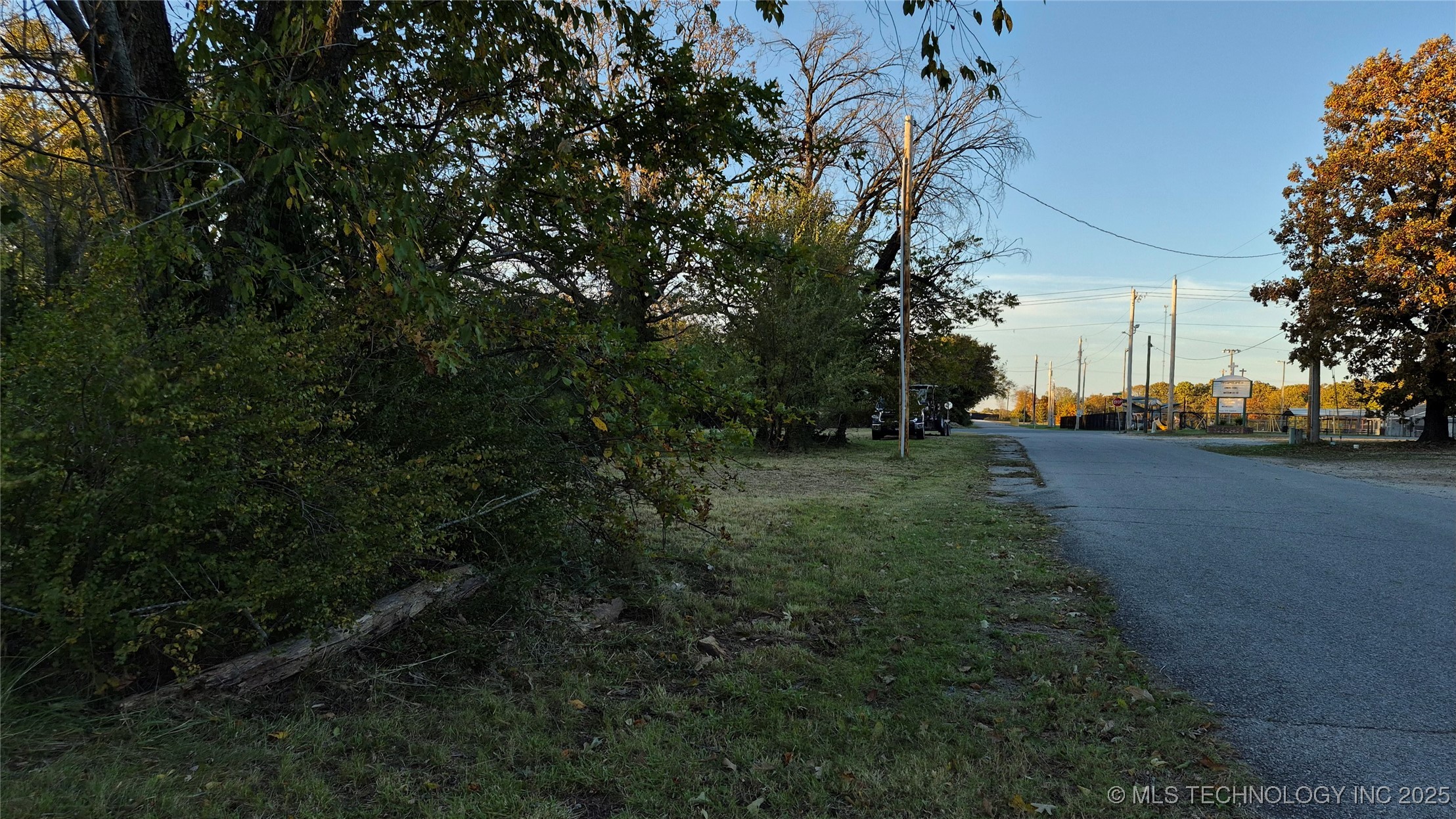 803 N 5th Property Photo 4