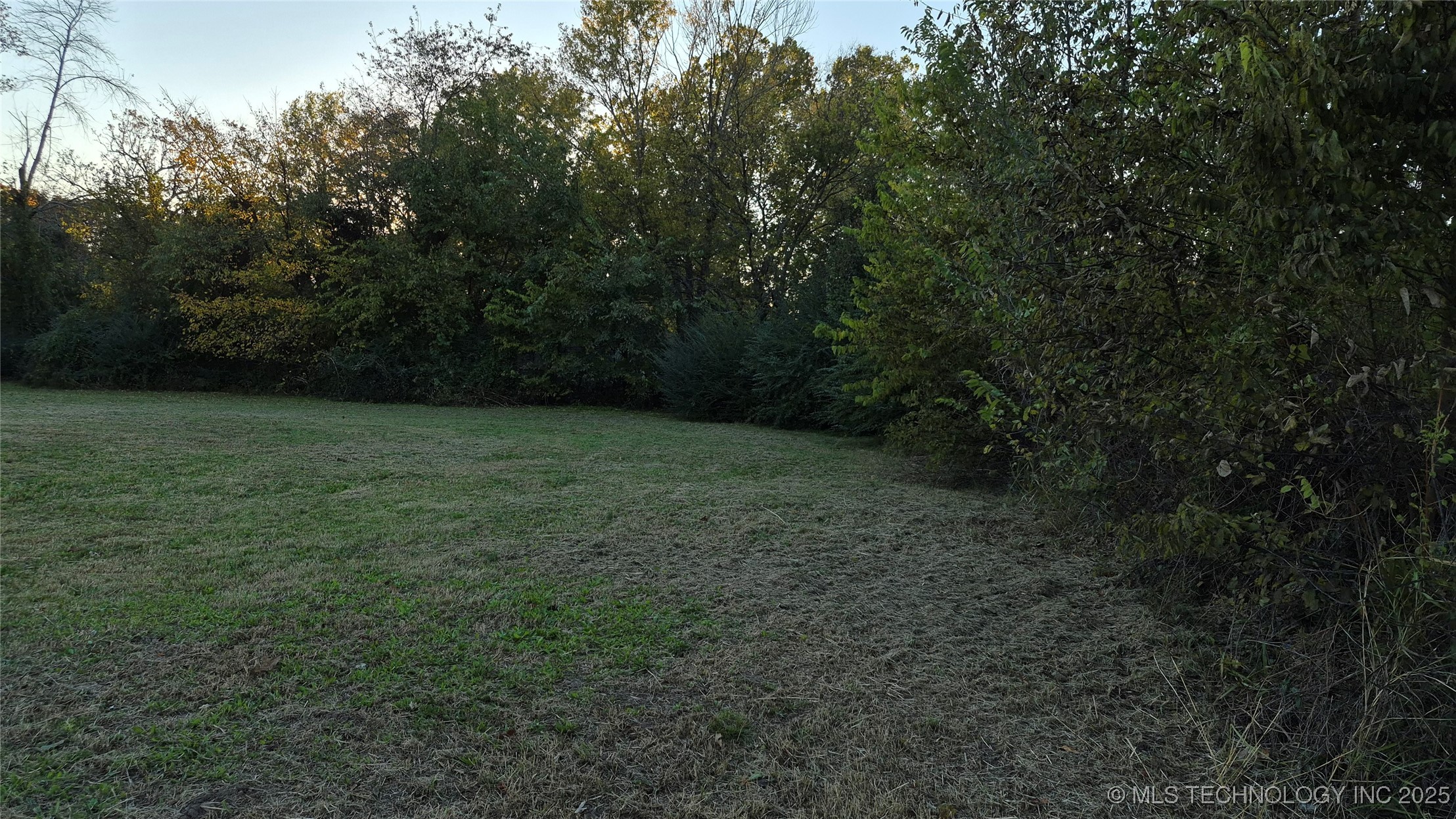 803 N 5th Property Photo 7